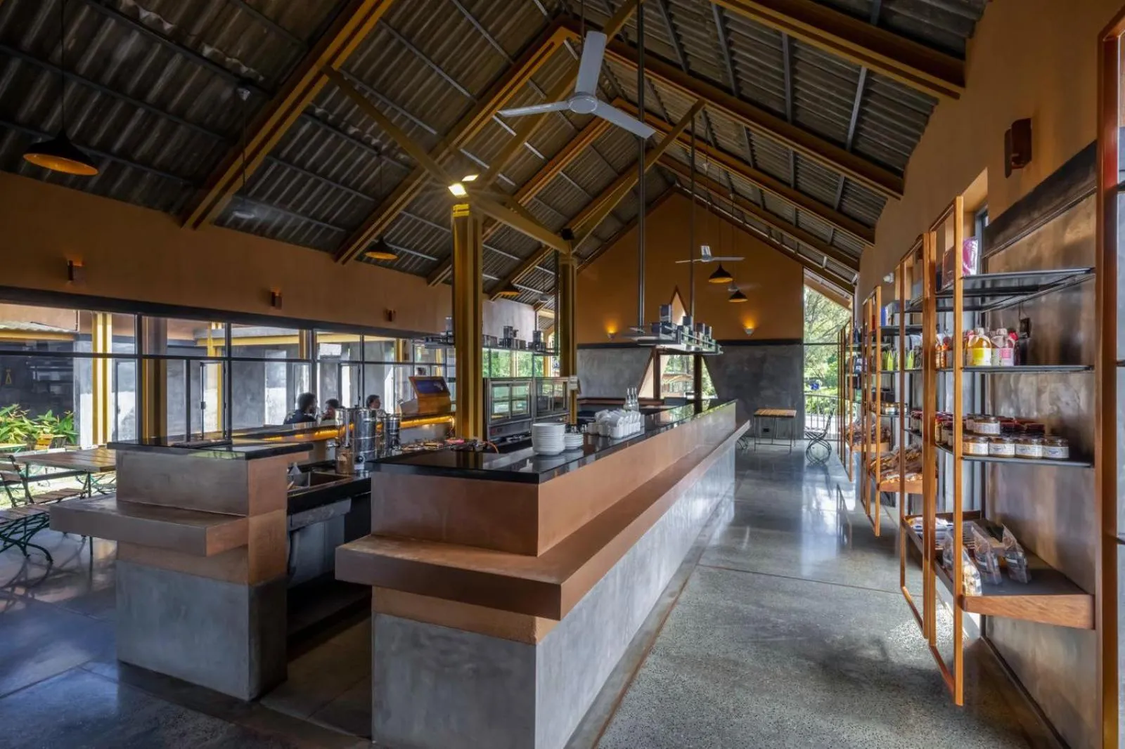 Restaurant/places to eat in Misty Mountain Experience