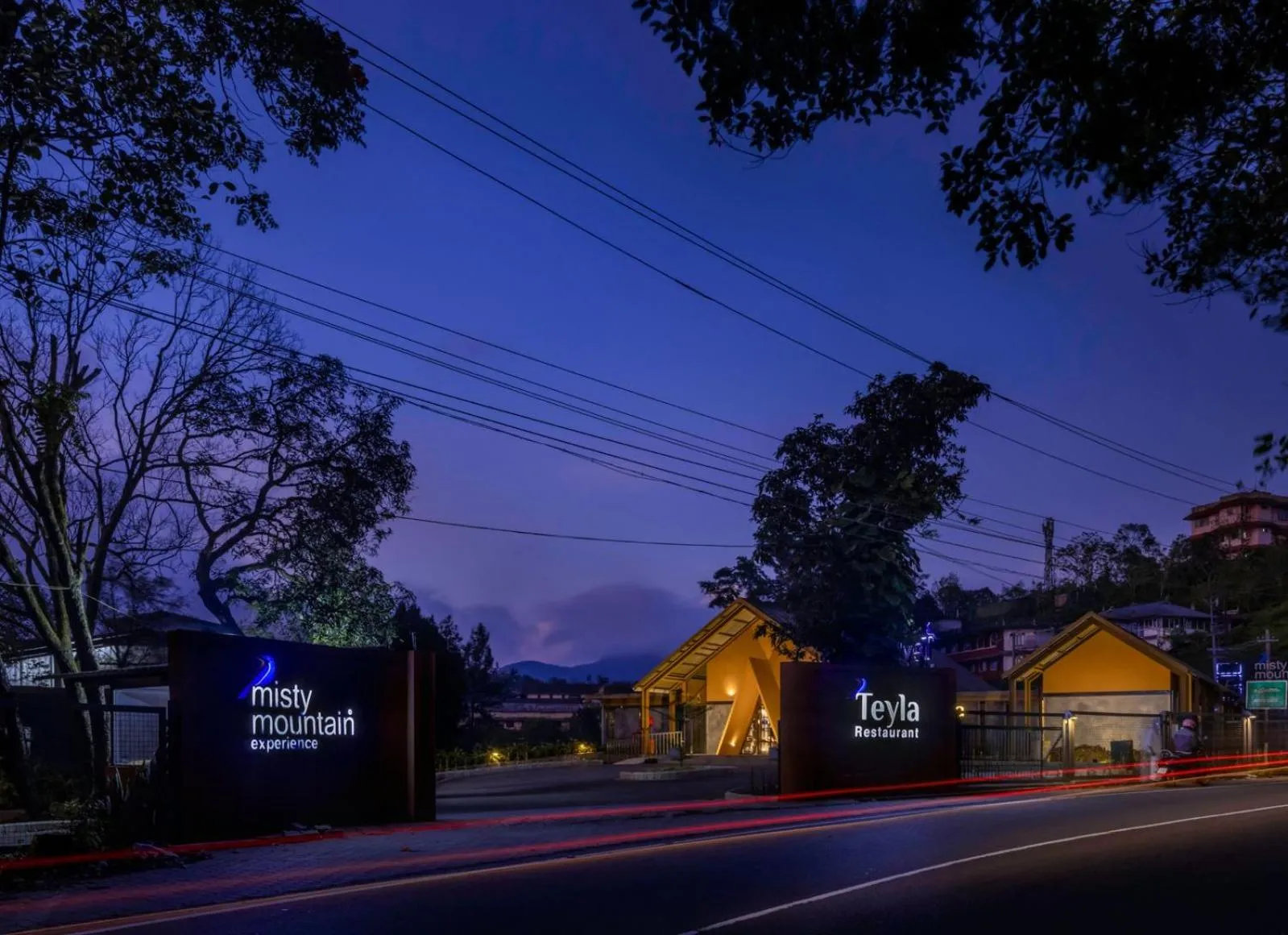 Restaurant/places to eat in Misty Mountain Experience