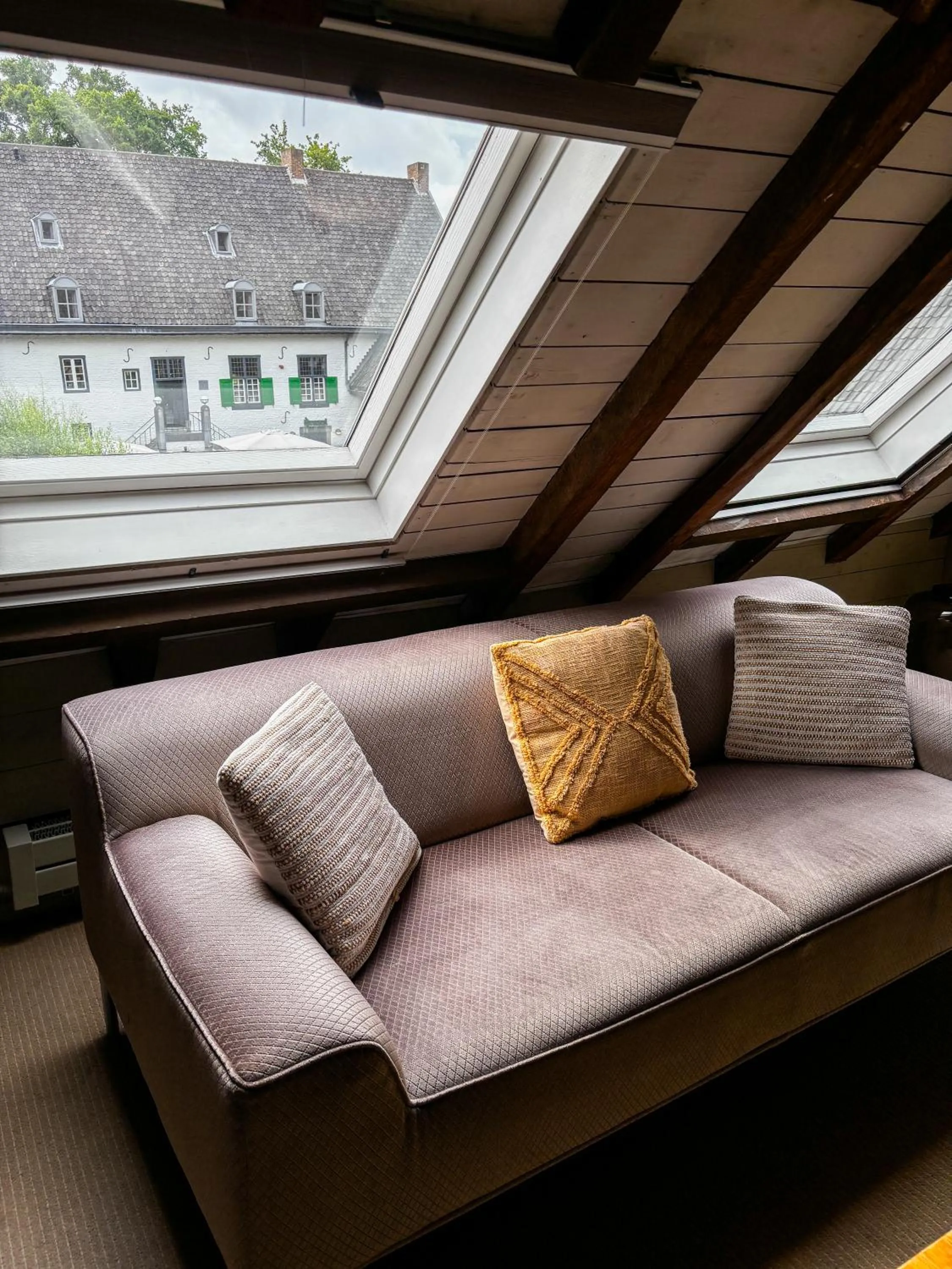 Seating area in Hotel Winselerhof by Flow