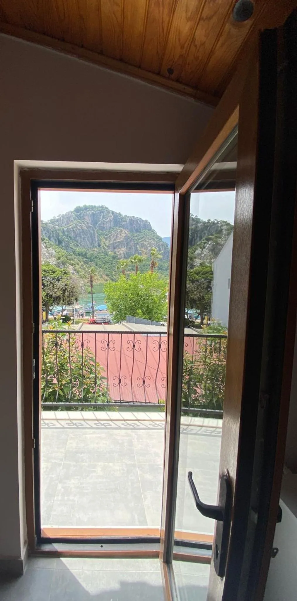 Lake view in La Sorella