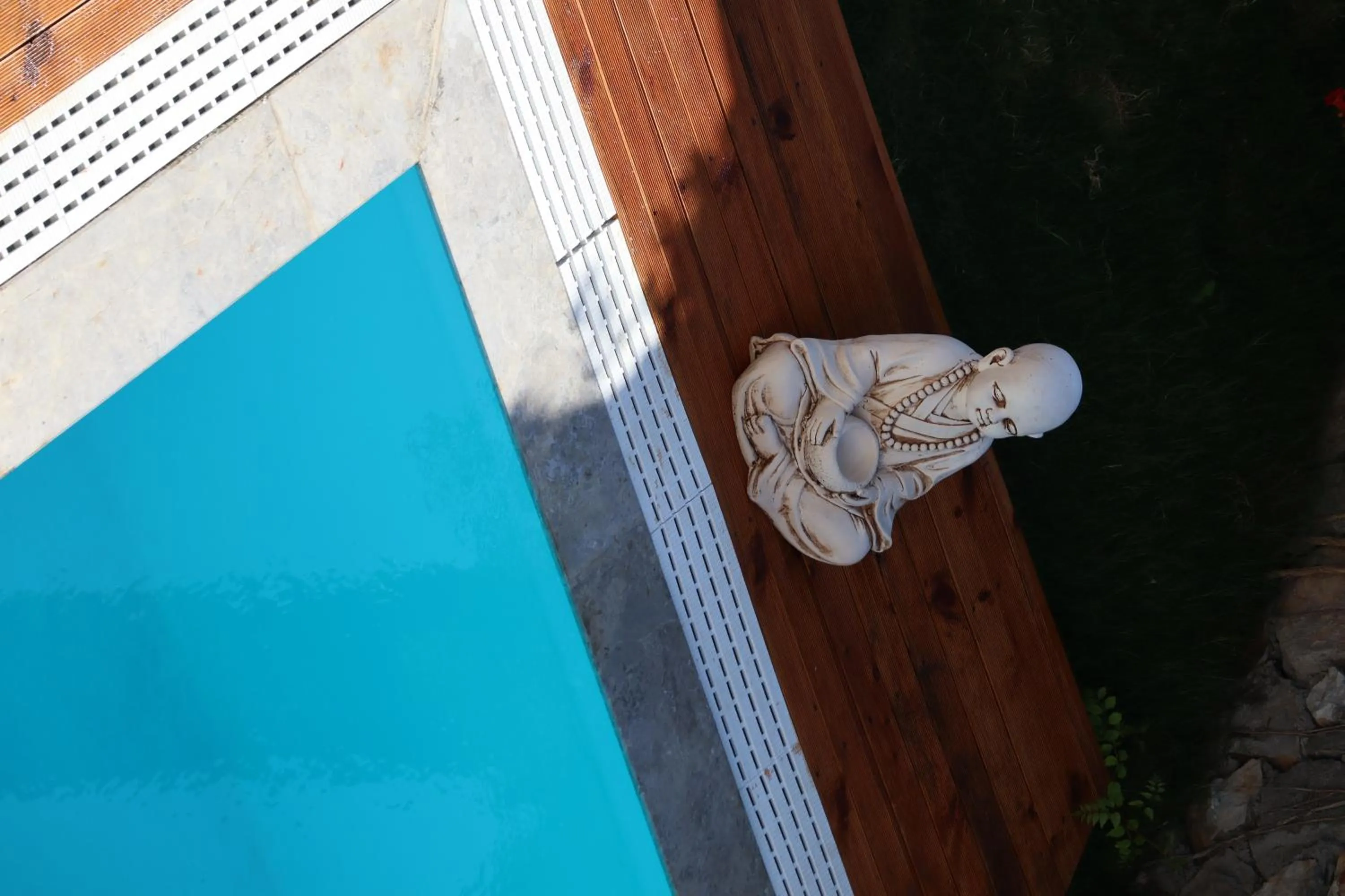 Swimming pool in La Sorella