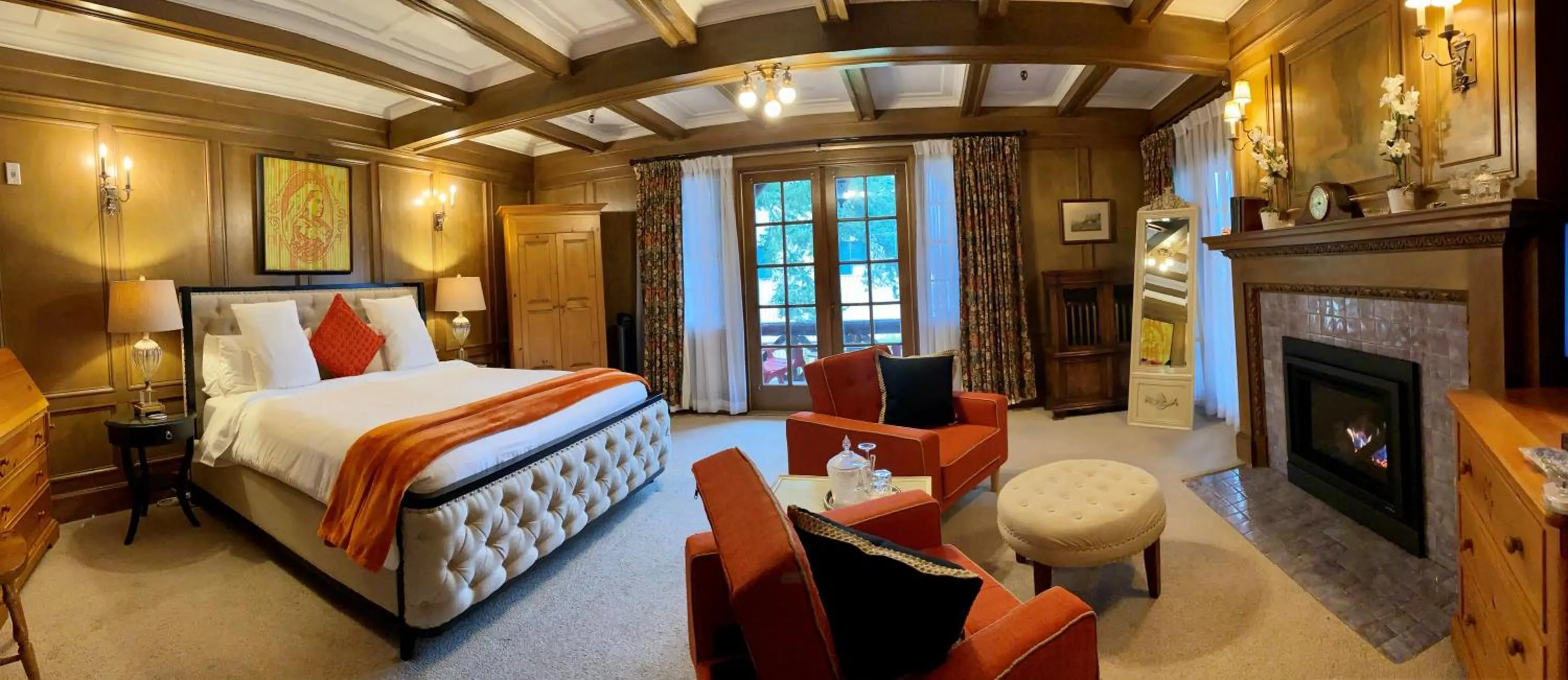 Photo of the whole room, Bed in The Latch Inn