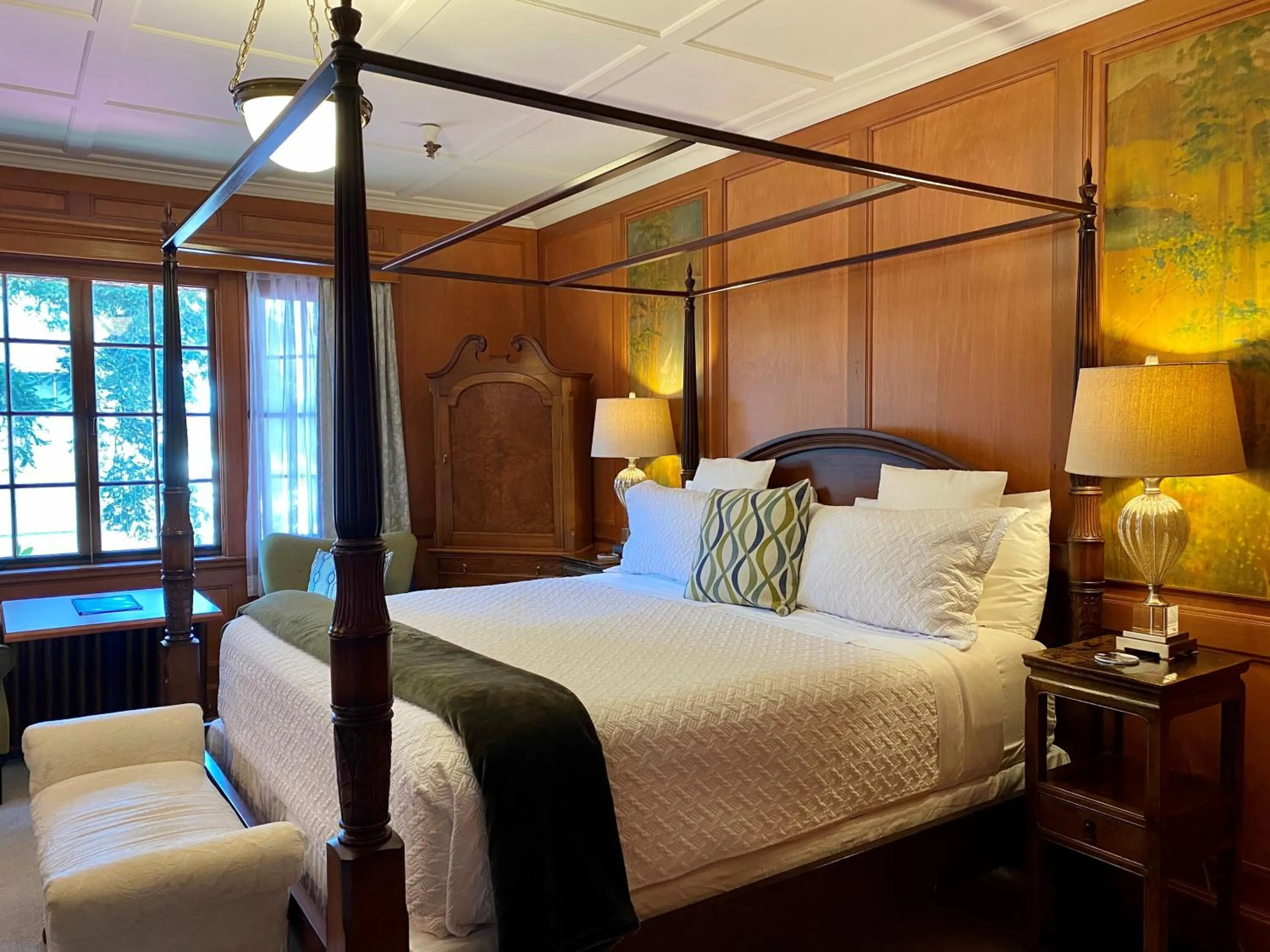 Bed in The Latch Inn