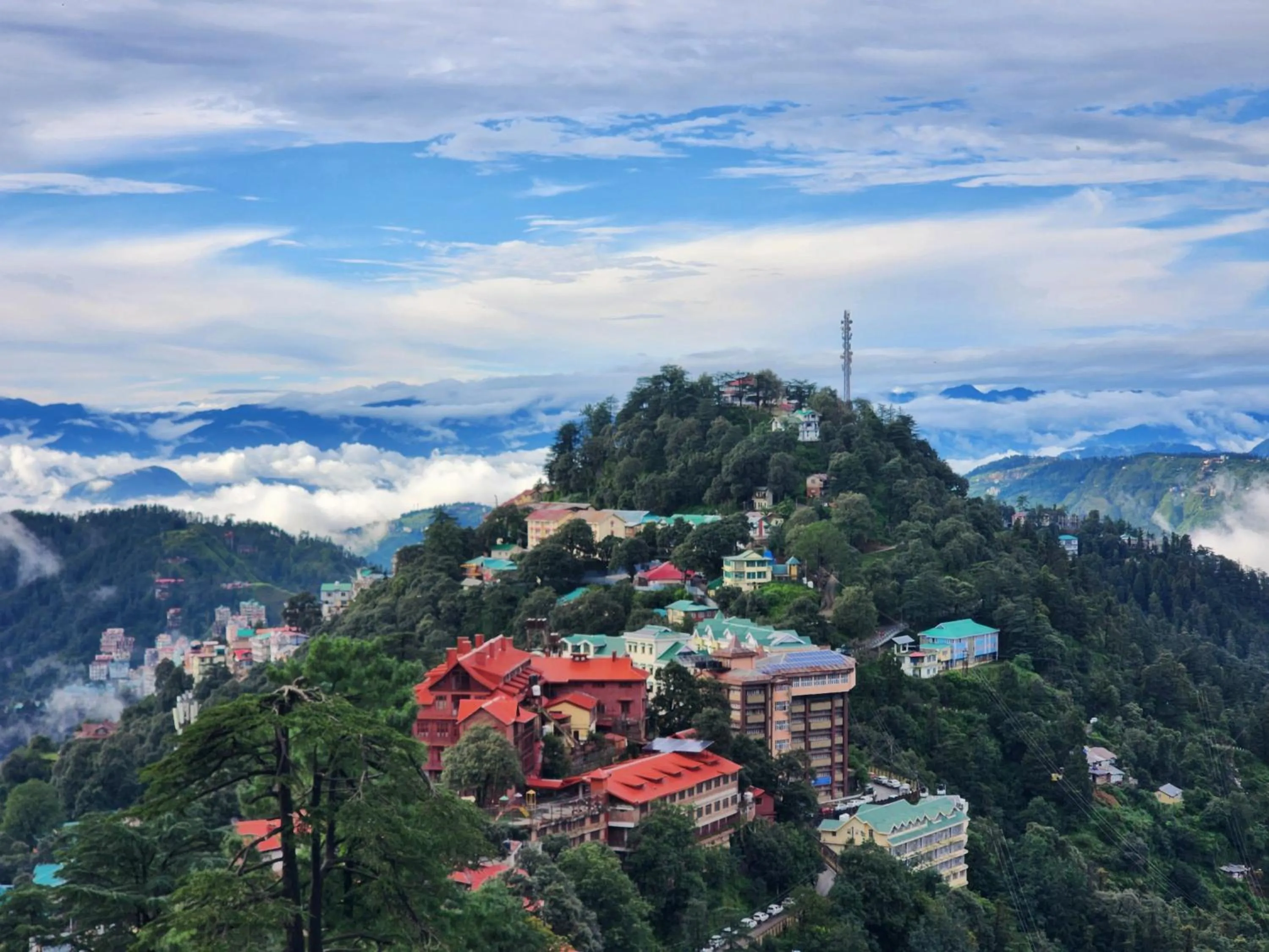 The Ashoka Inn 300mts walkable from Mall Road