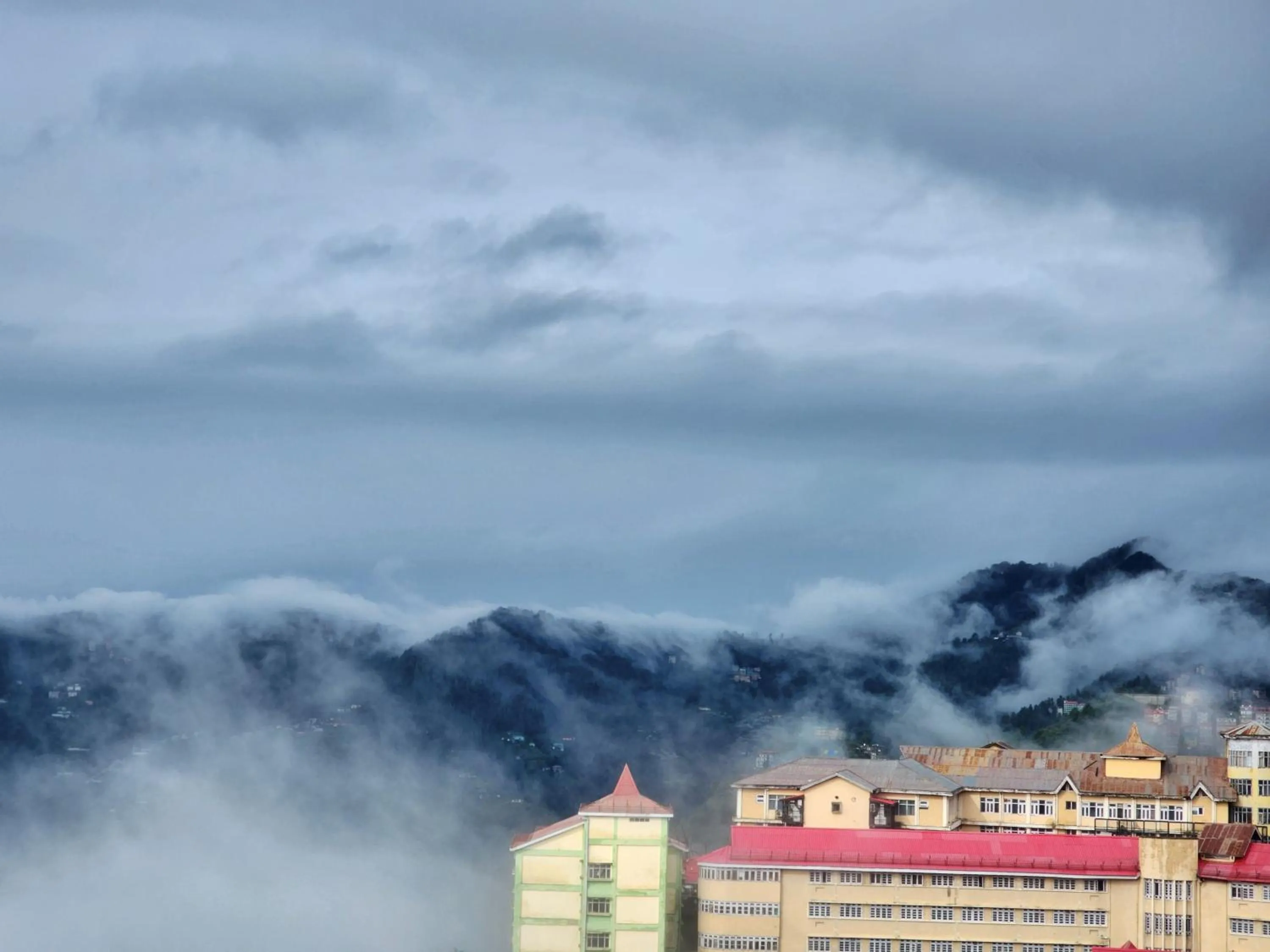 The Ashoka Inn 300mts walkable from Mall Road