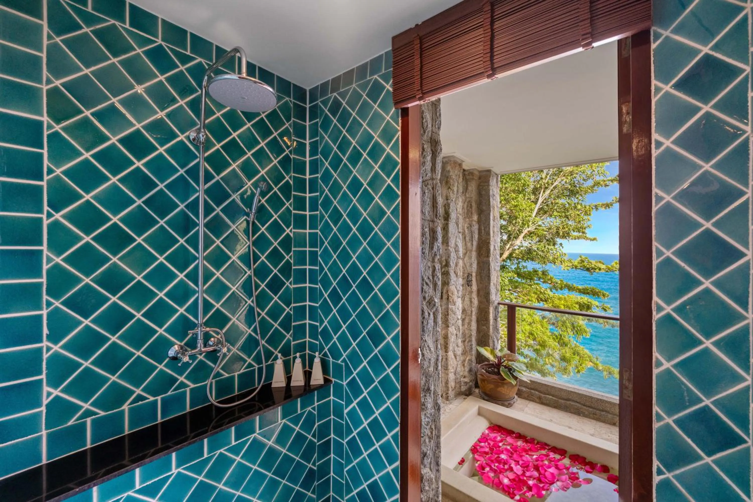 Shower in Villa Horizon