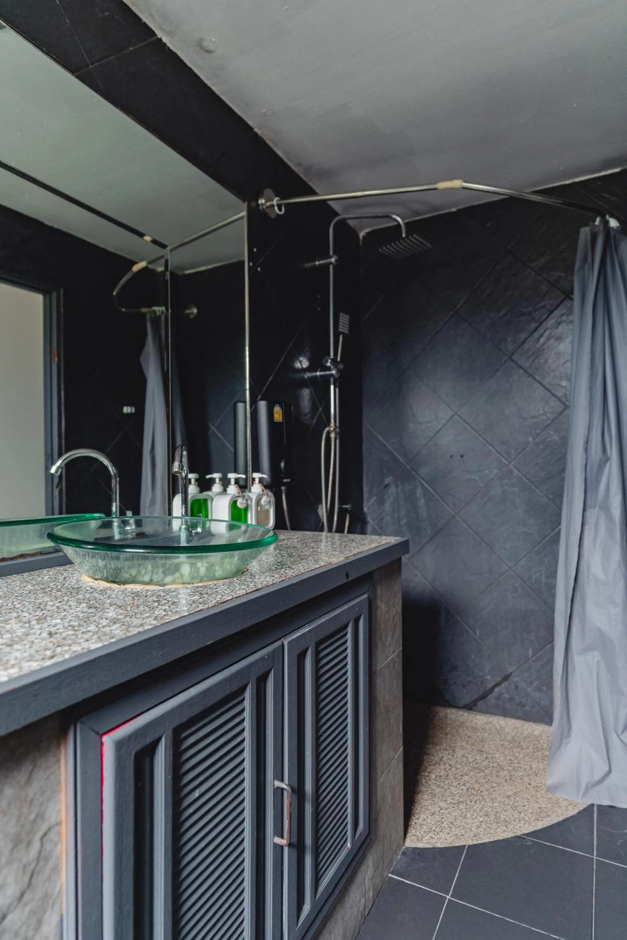 Bathroom in Lemon House apartment