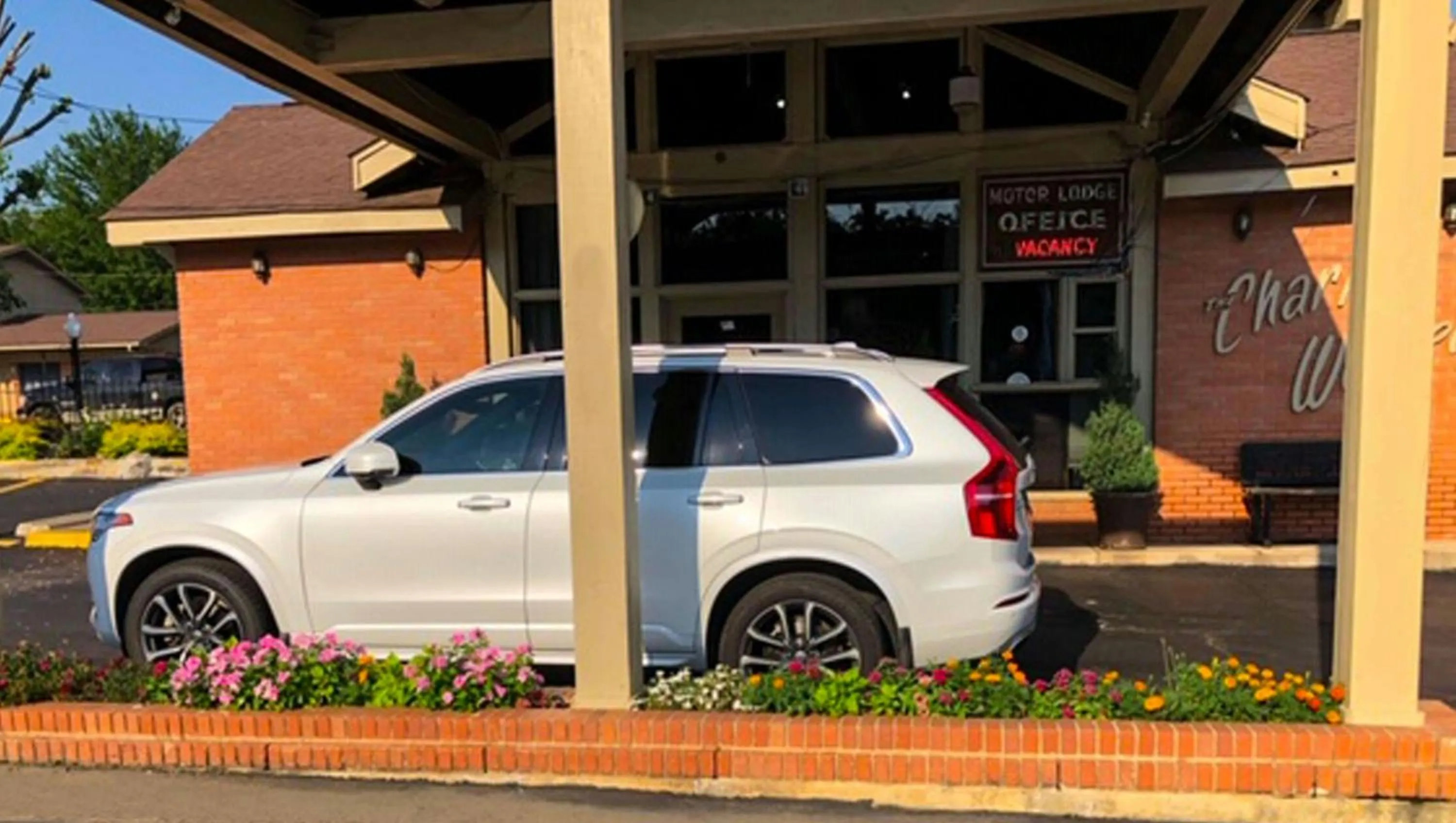 Charles Wesley Motor Lodge Downtown Broken Bow- Hochatown