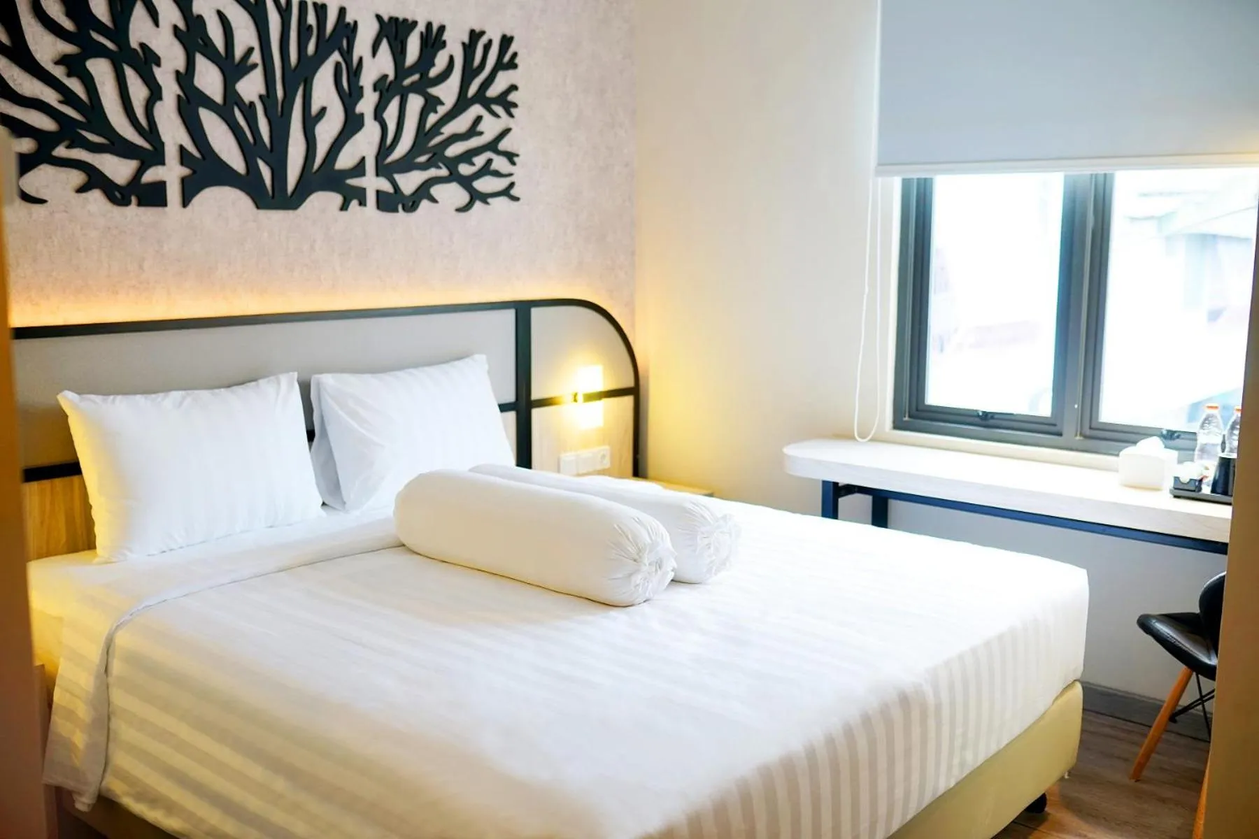 Superior Double Room in Front One Gosyen Hotel Salatiga