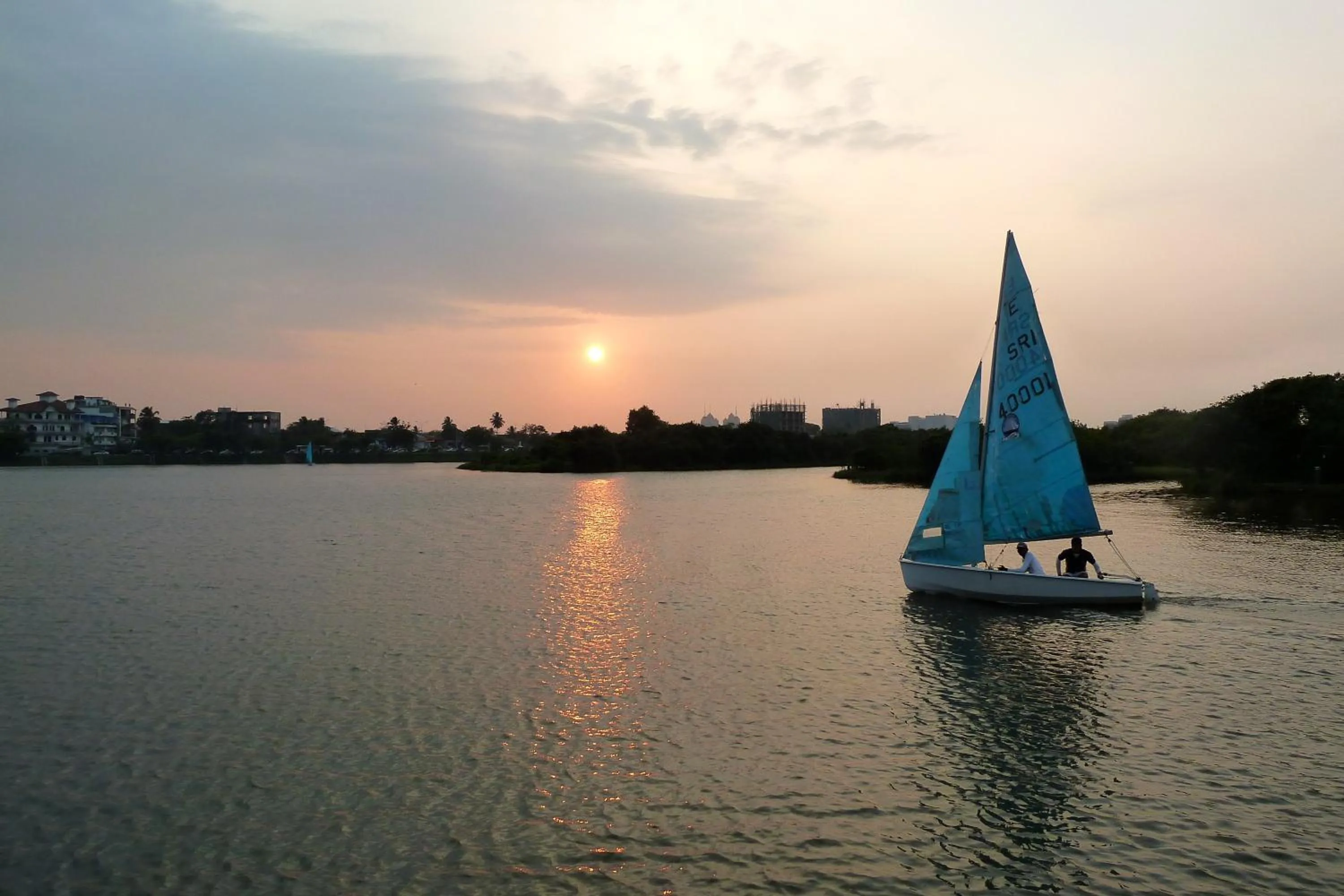 Canoeing in Villa Escondite - The Hotel