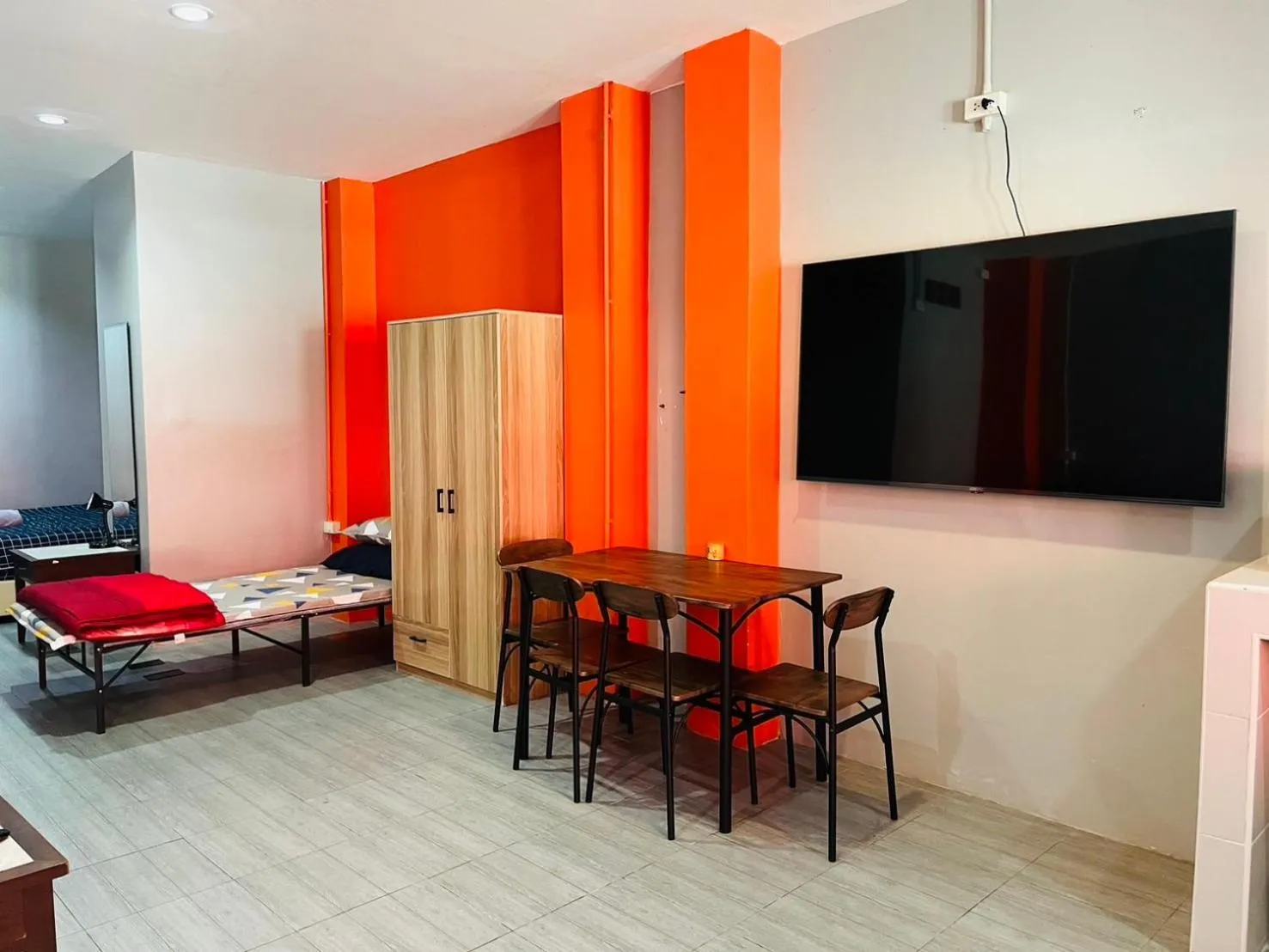 Bed in KARON STUDIO APARTMENT