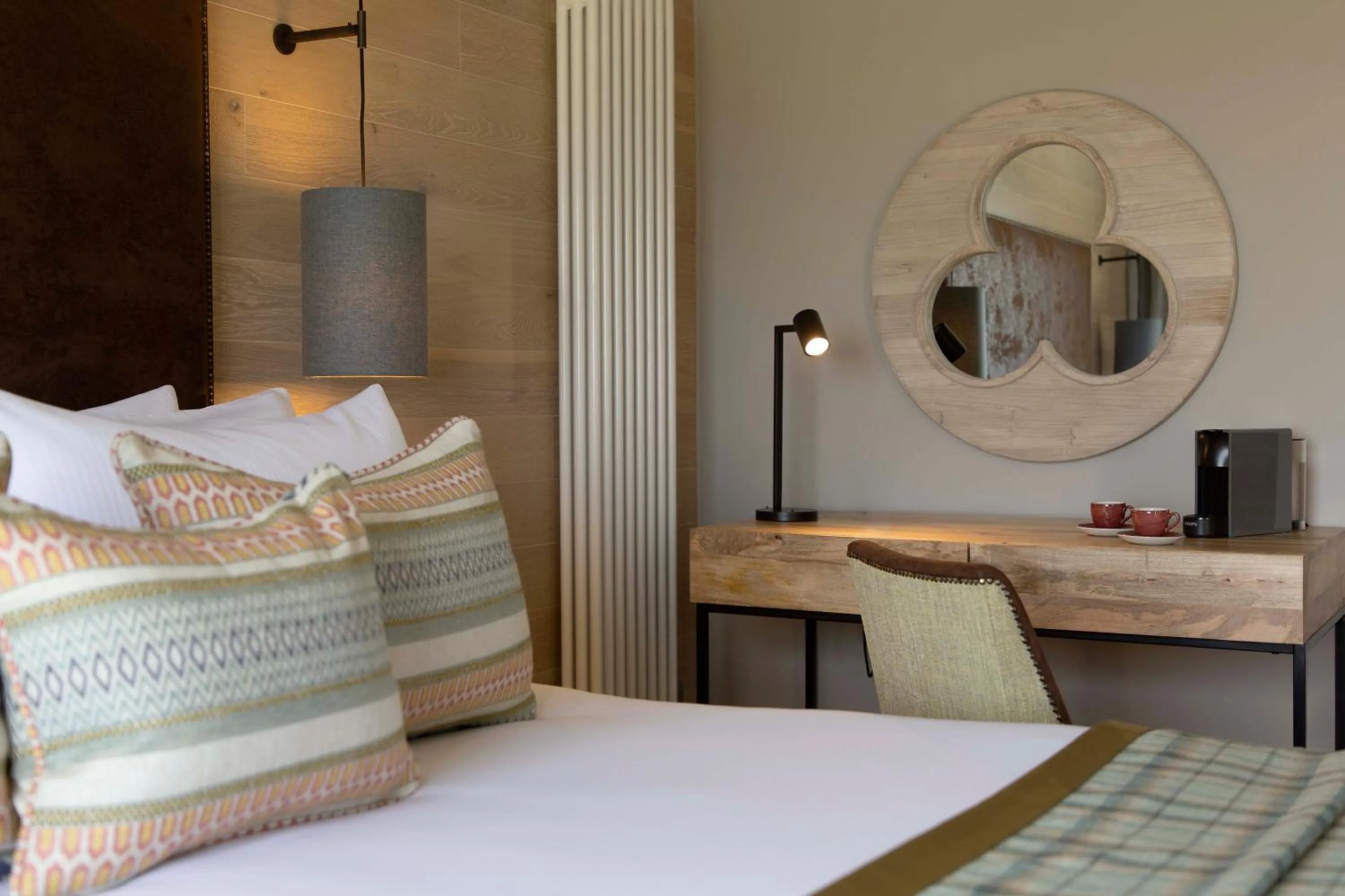Bedroom, Bed in Isle Of Mull Hotel and Spa