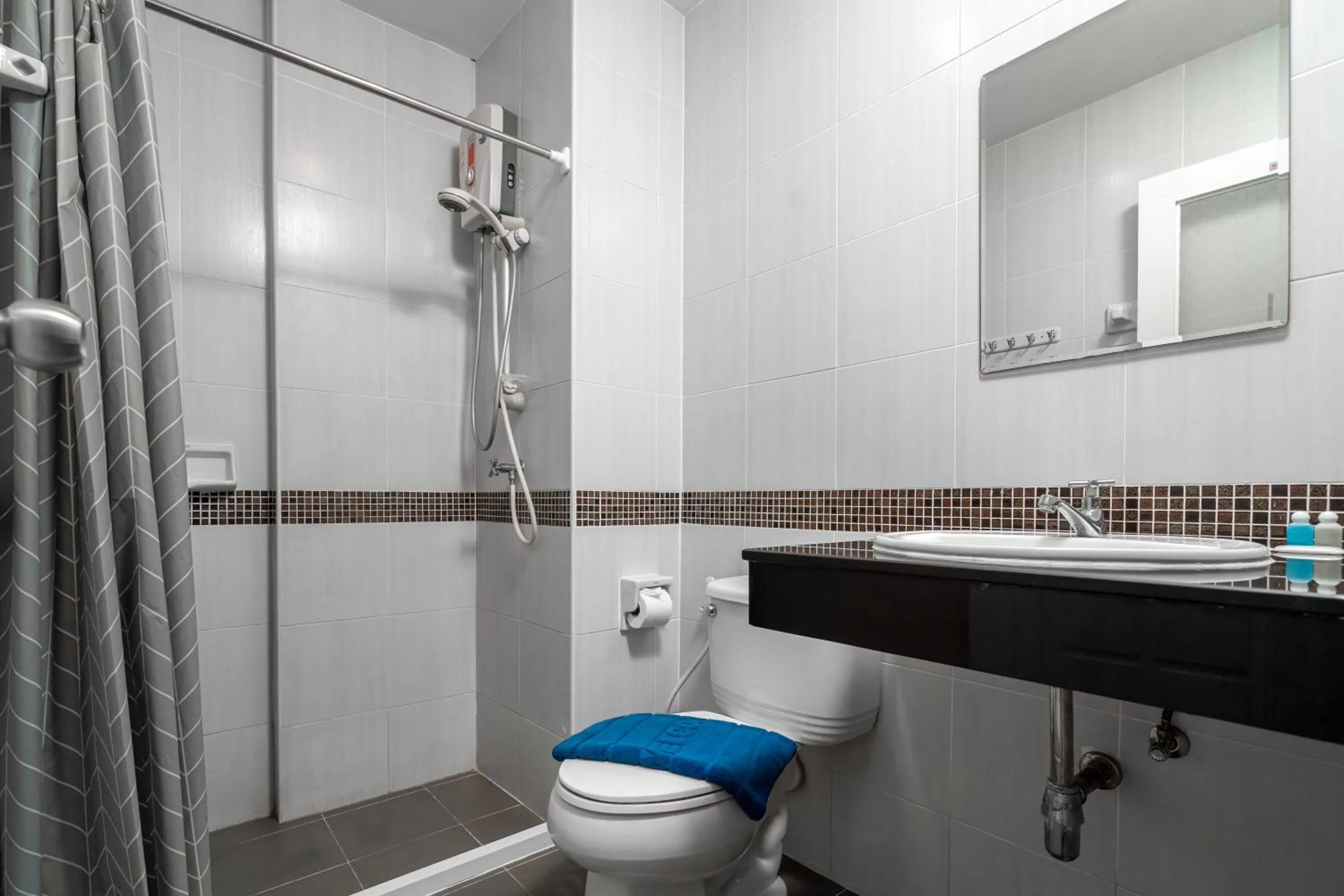 Bathroom in Nice to meat you Rooms