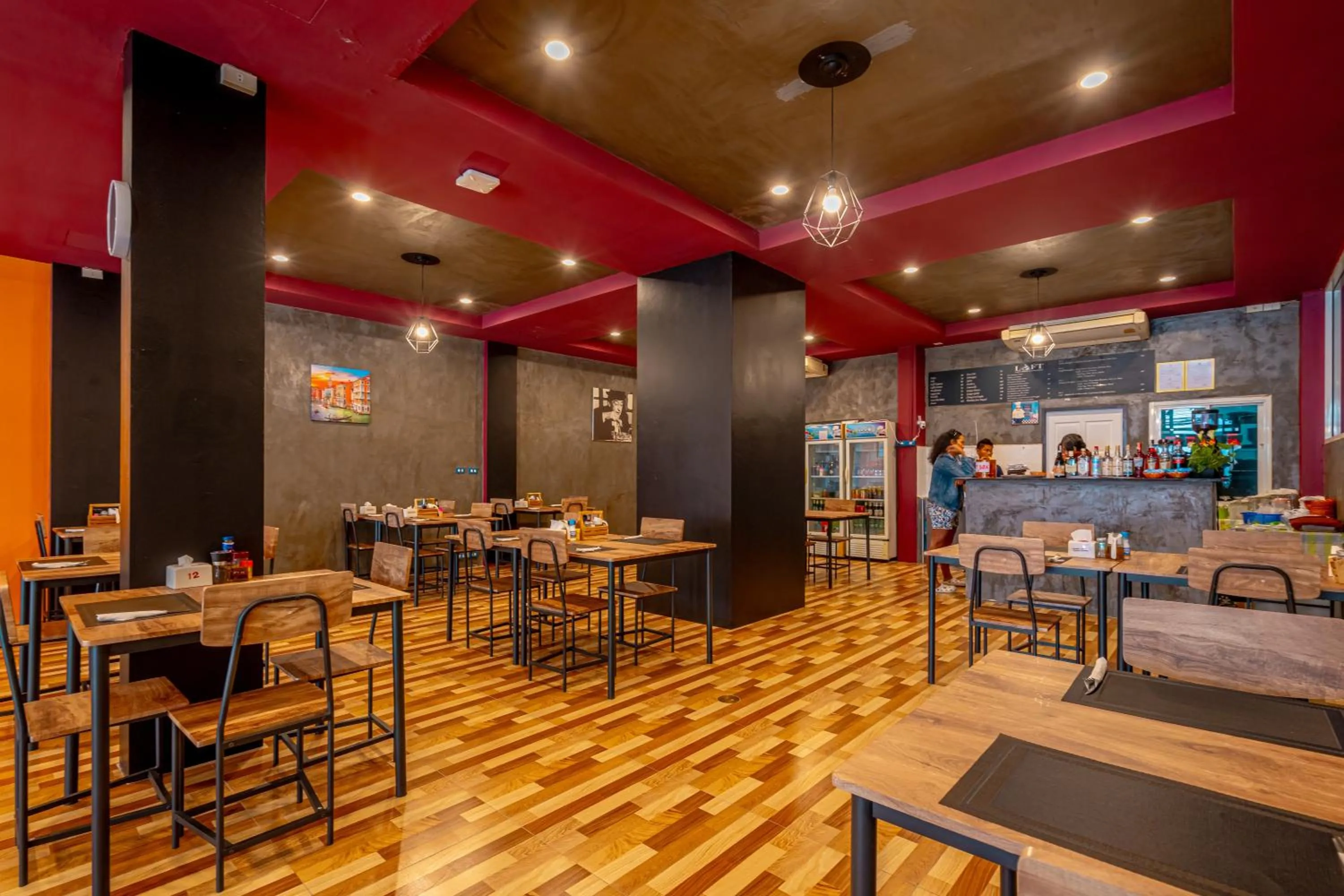 Restaurant/places to eat in Nice to meat you Rooms