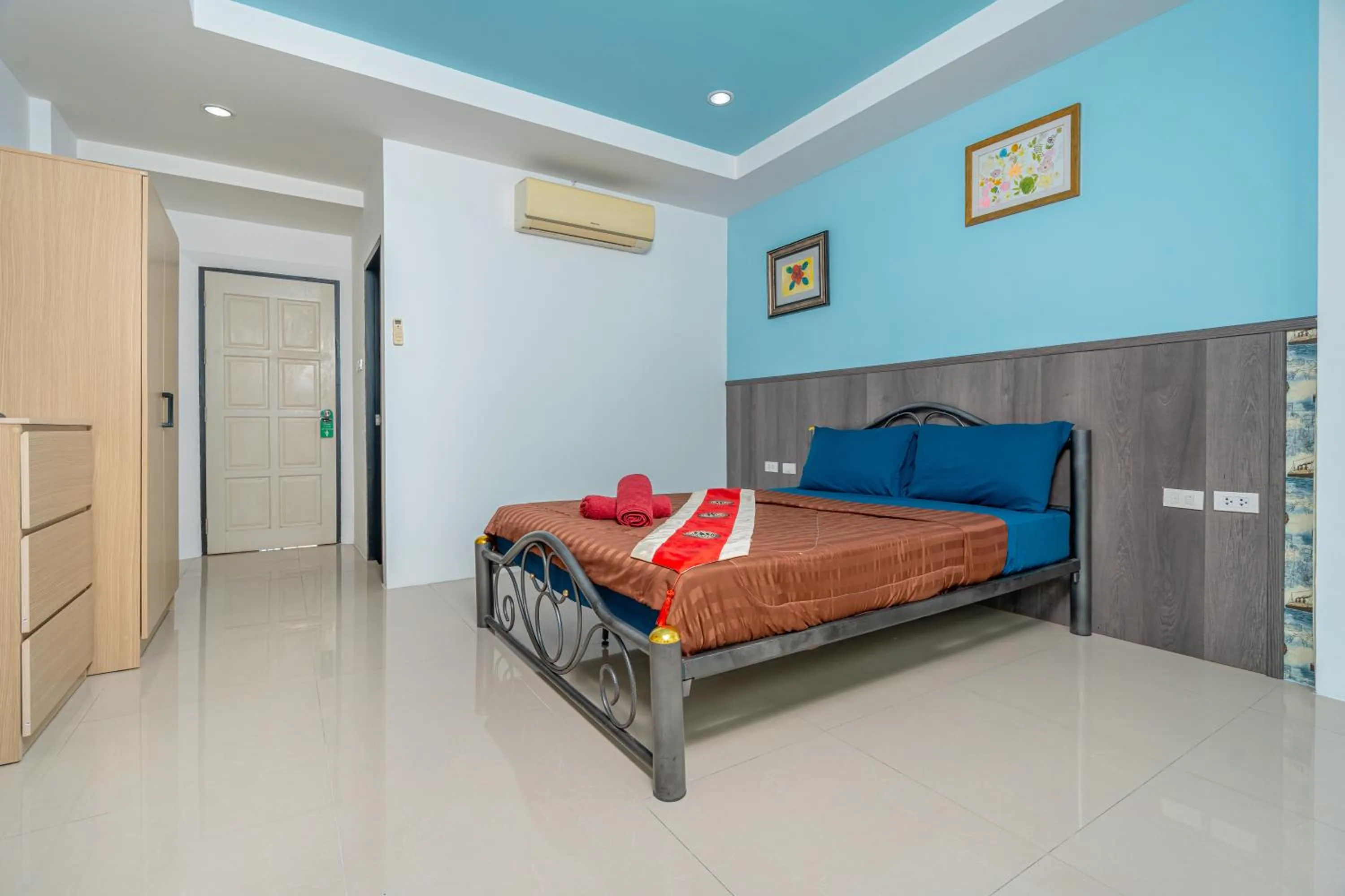 Bedroom, Bed in Nice to meat you Rooms