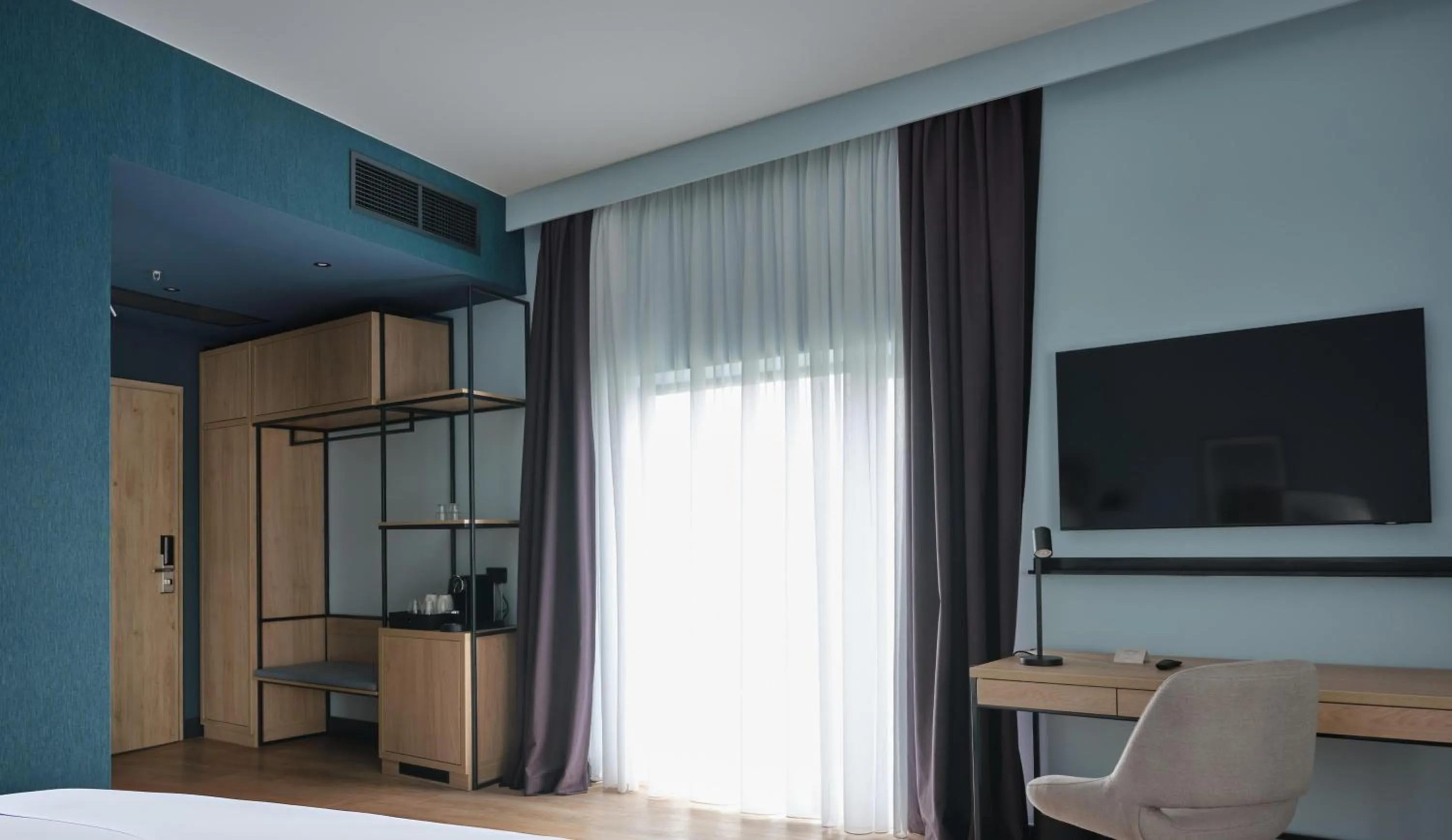 Bedroom, Bed in Radisson Hotel Budapest BudaPart