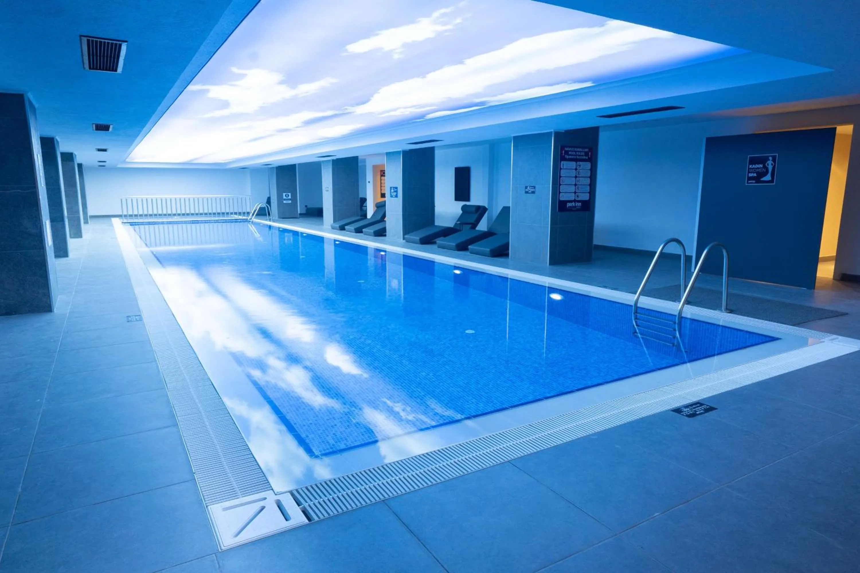 Pool view in Park Inn by Radisson Yalova City Center