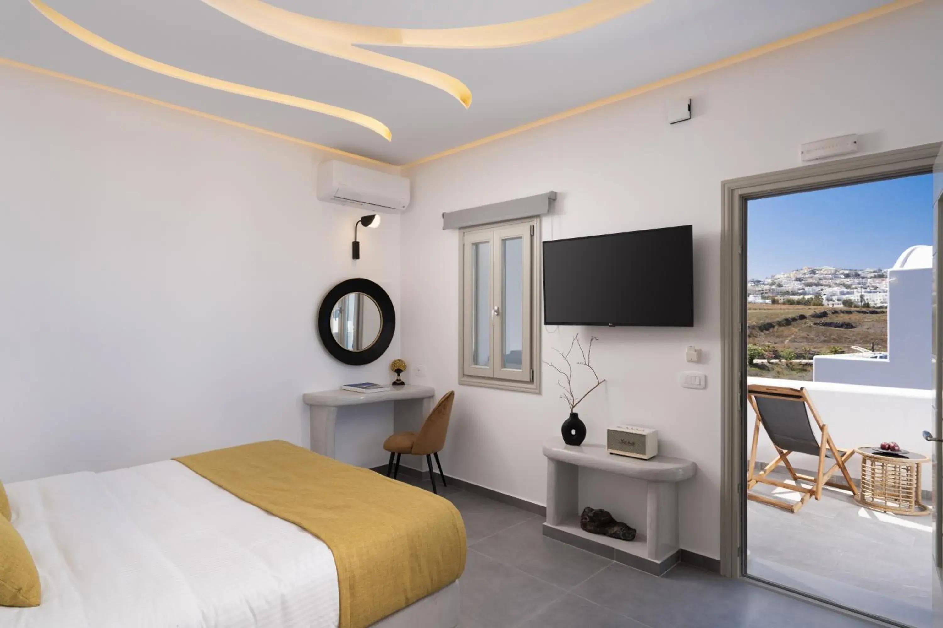 Suite with Hot Tub in Santa Mar ECO Suites Suite with Hot Tub in Santa Mar ECO Suites