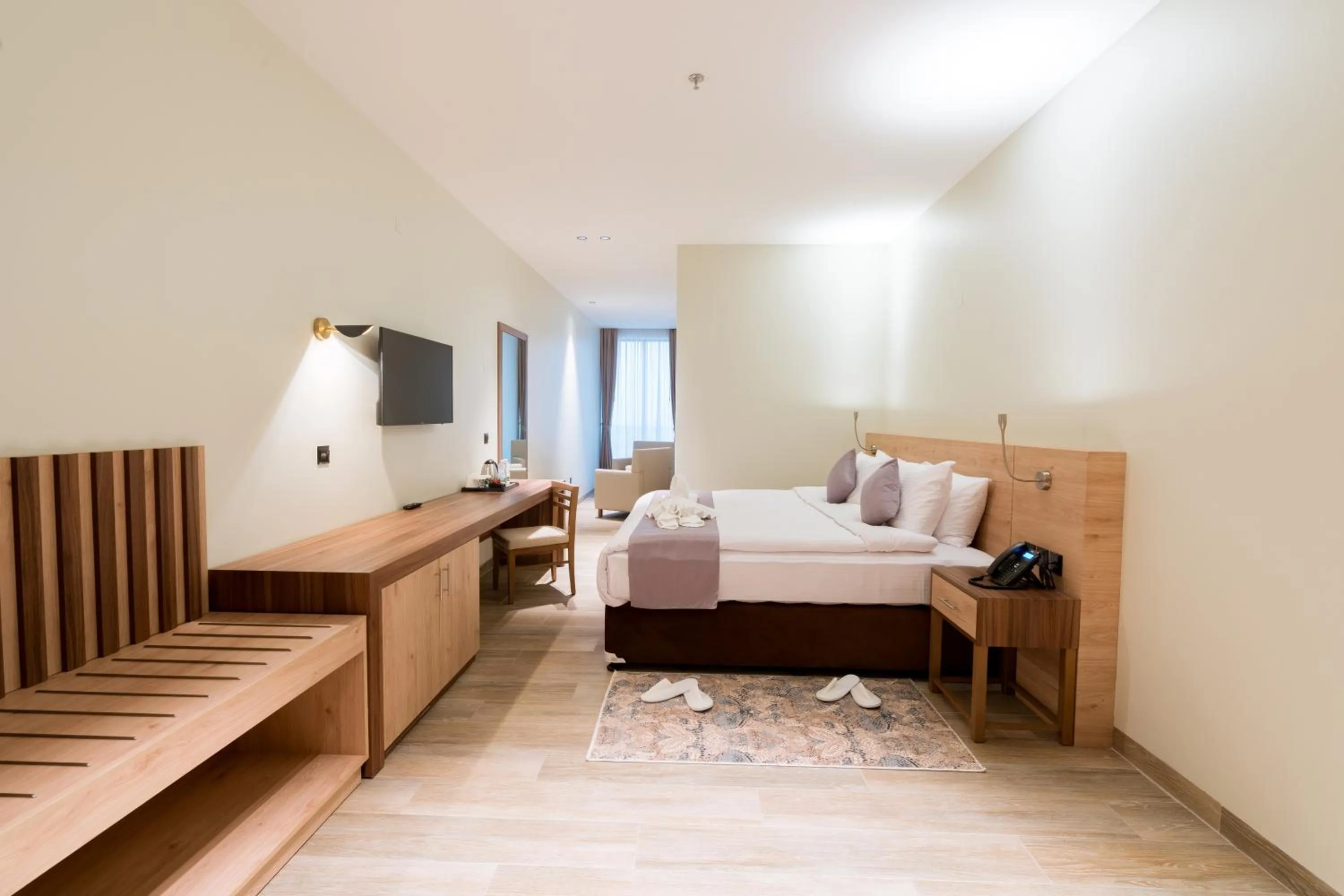 Bedroom, Bed in Kyriad Muscat