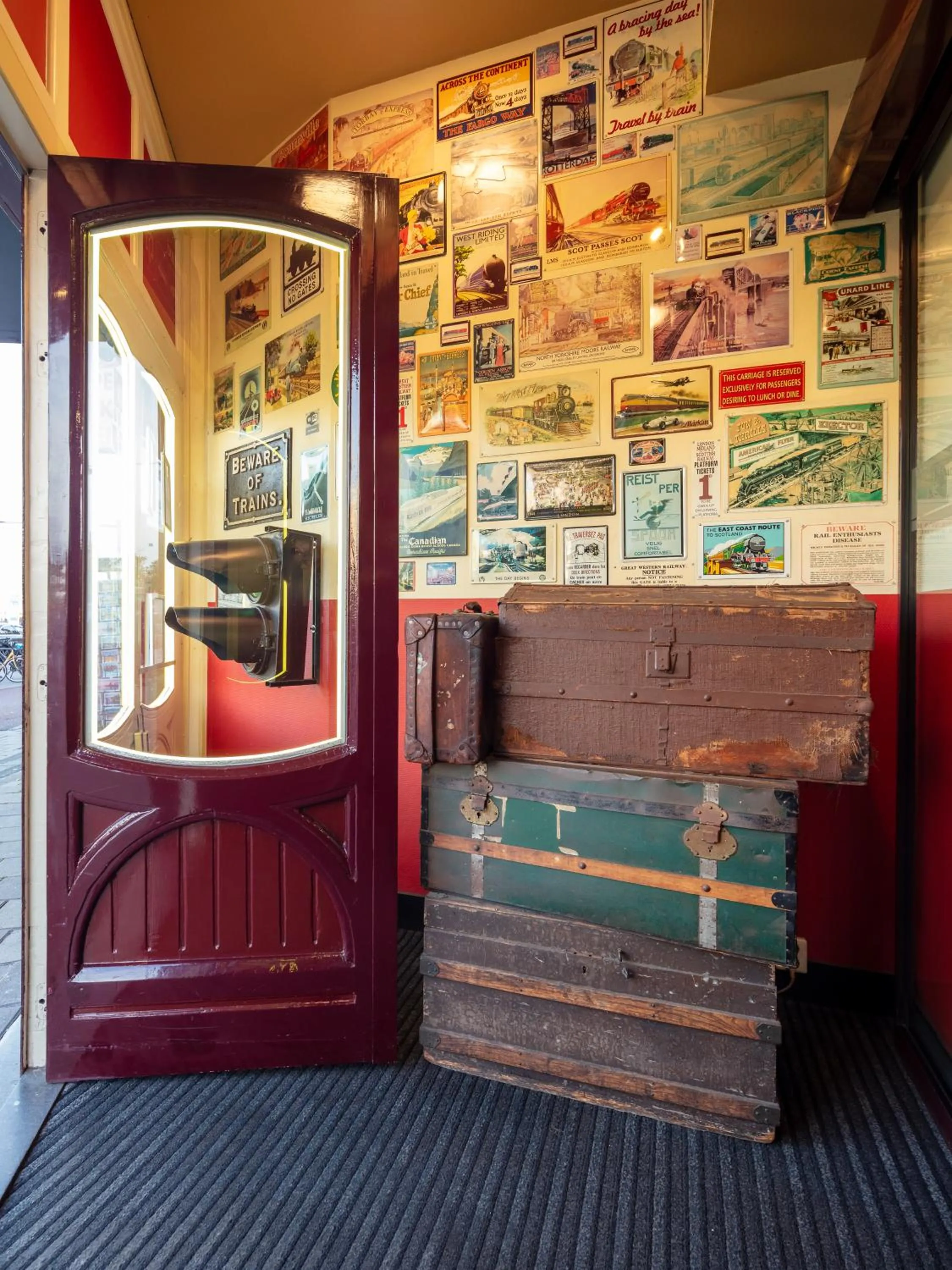 Decorative detail in A-Train Hotel