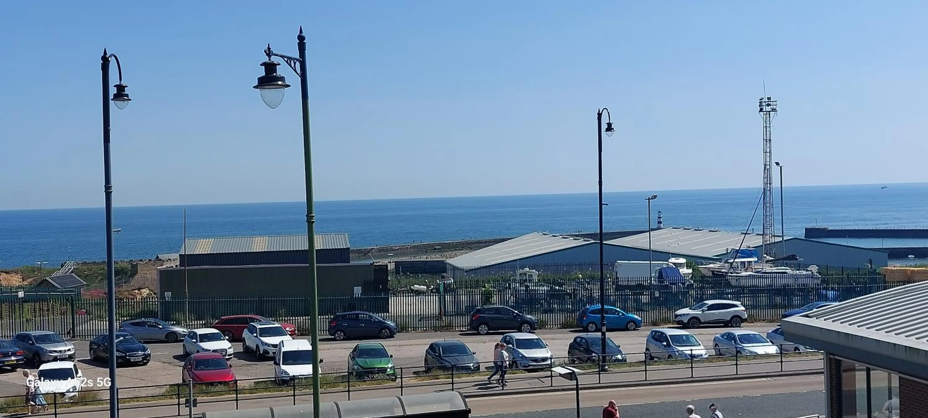 Sea view in LONDONDERRYS Bar and Accommodation