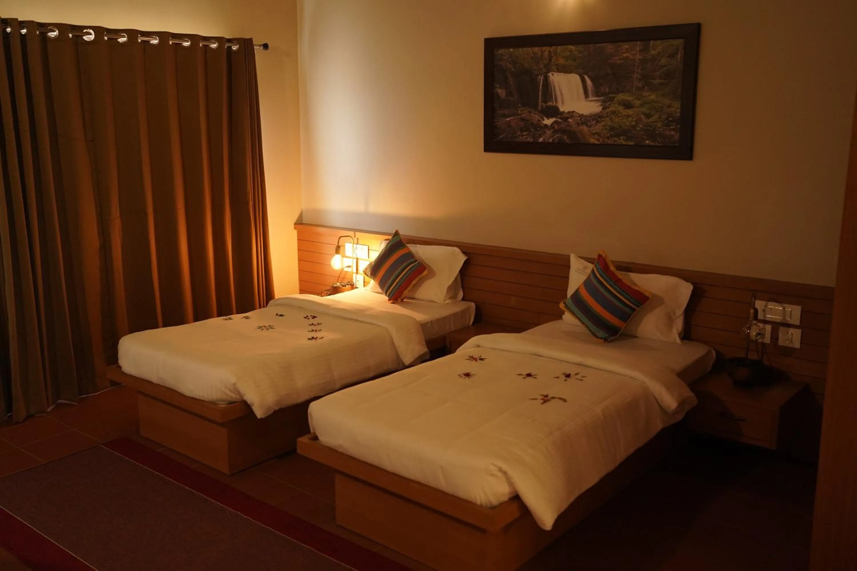 Bedroom, Bed in Vaidekam Resorts & Wellness, Kannur