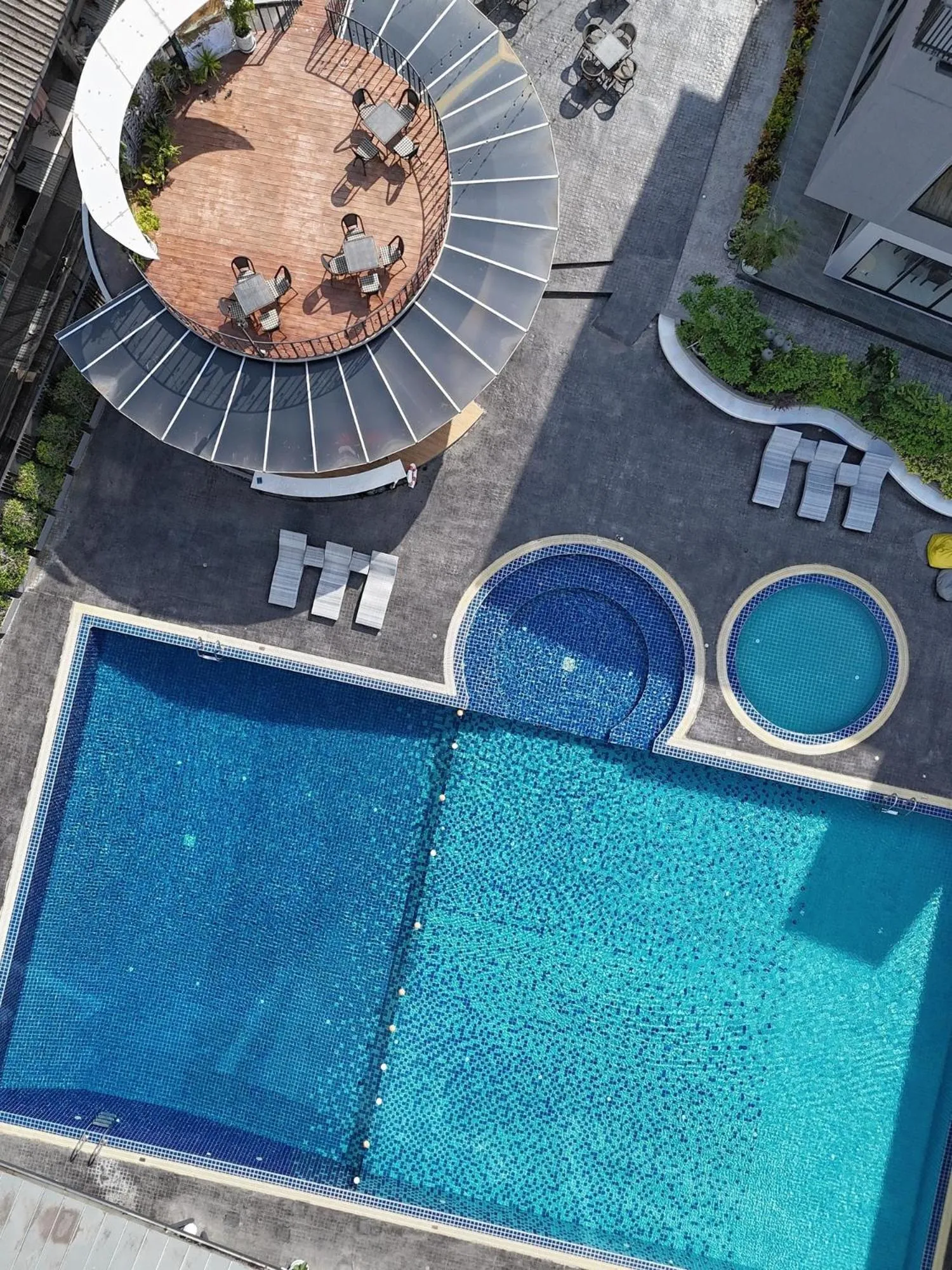 Swimming pool in Shewin de Bangkok