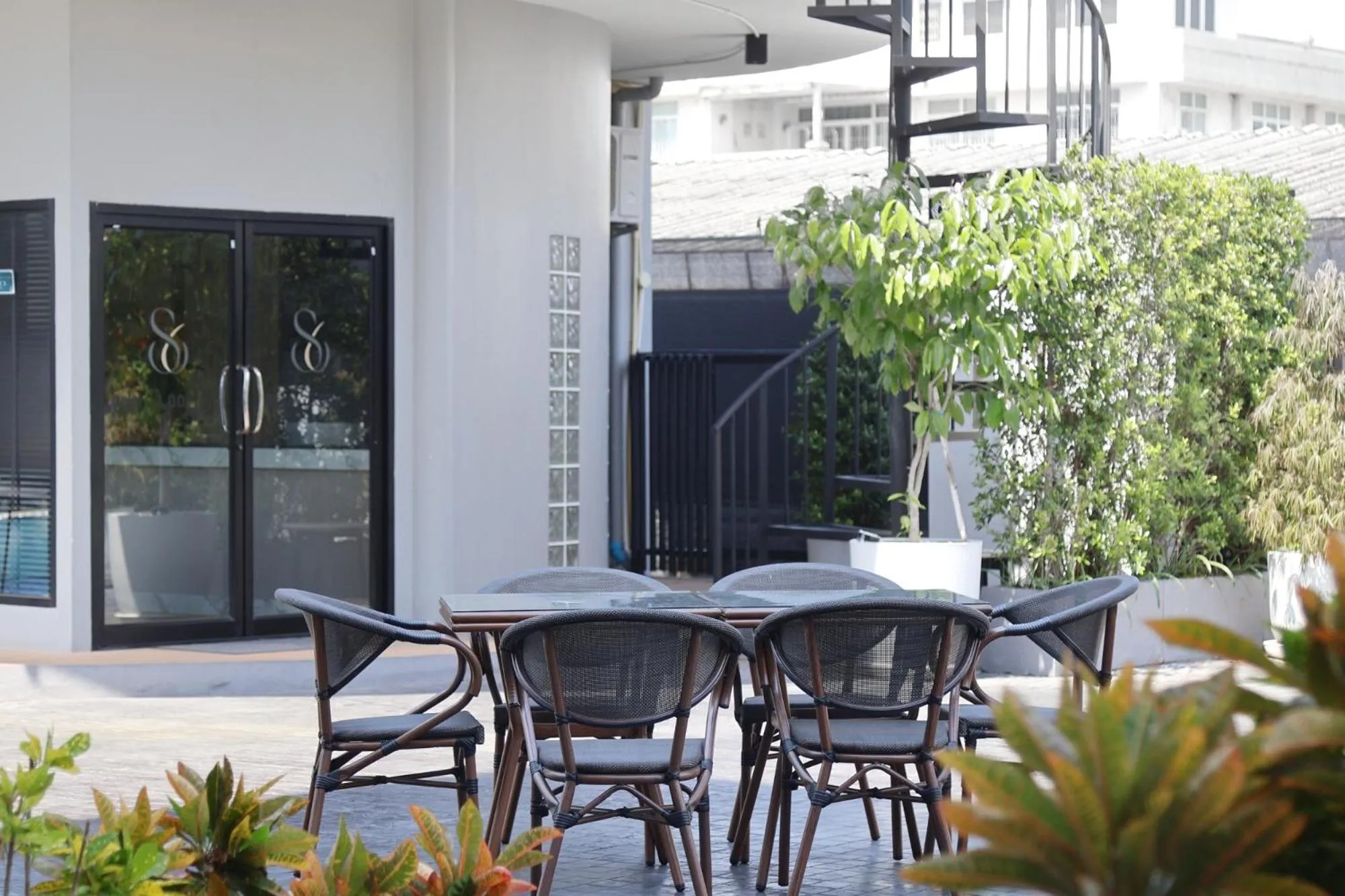 Restaurant/places to eat in Shewin de Bangkok