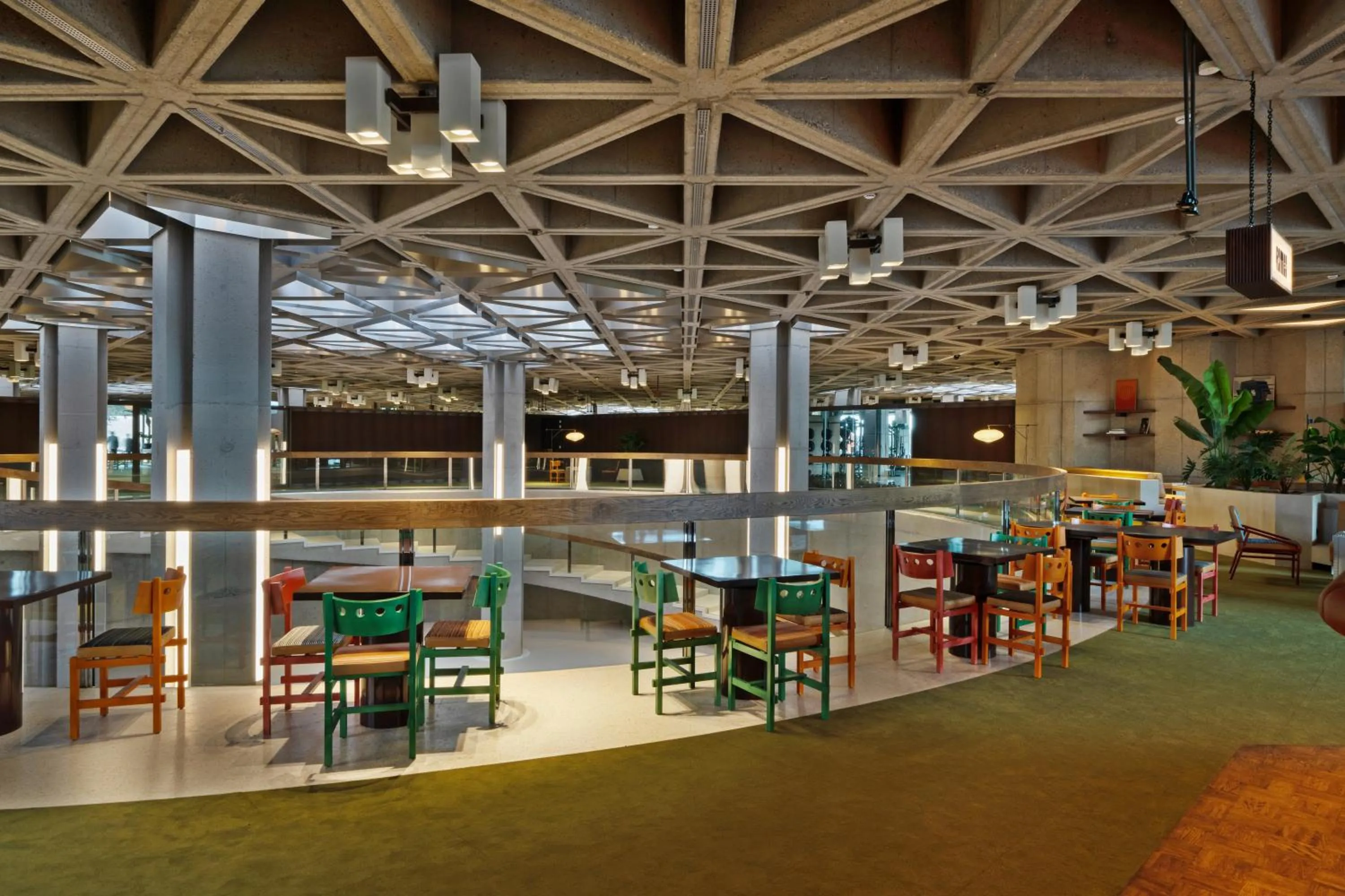 Restaurant/places to eat in Mix Brussels --Gym & Wellness for adults only--