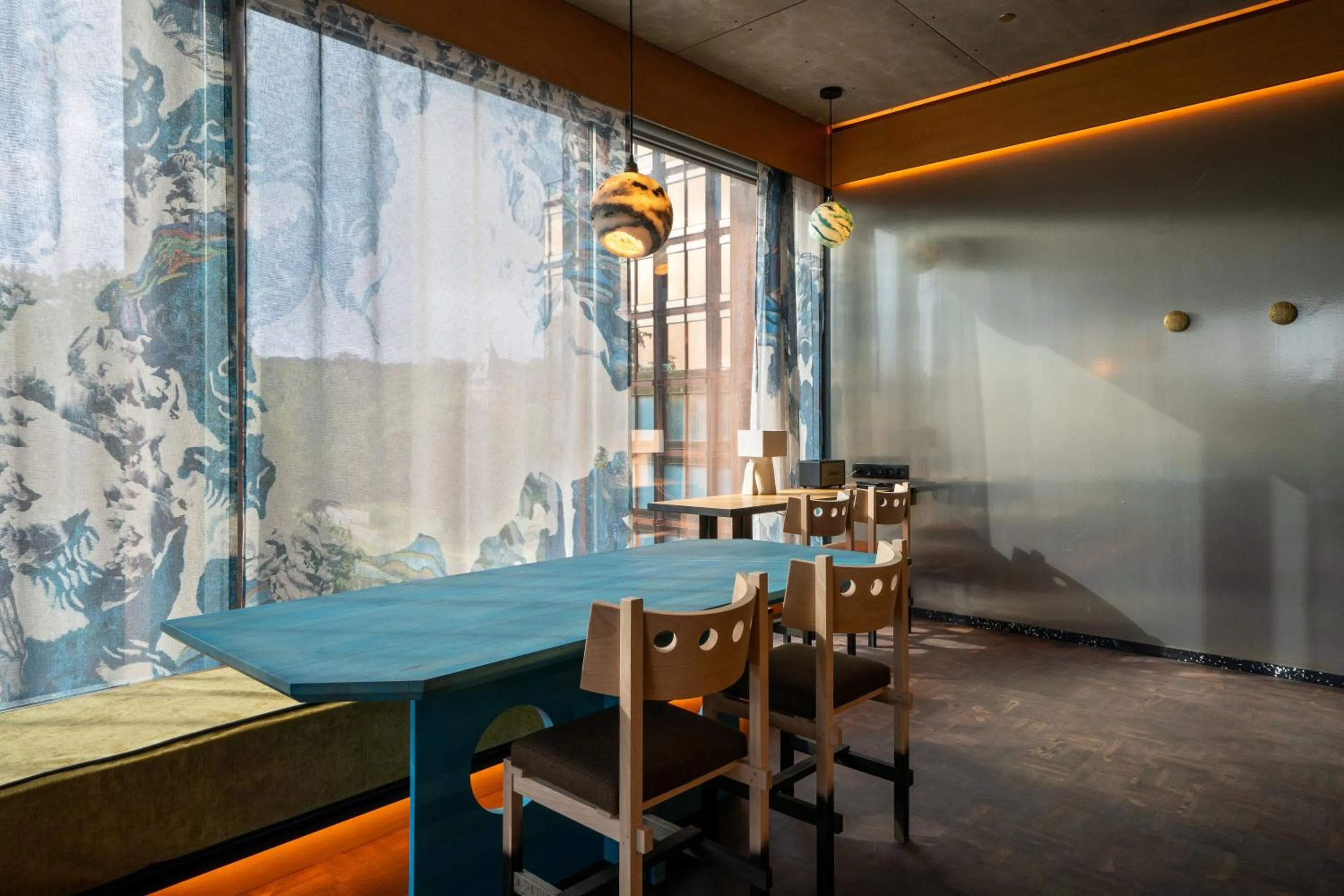 Living room in Mix Brussels --Gym & Wellness for adults only--