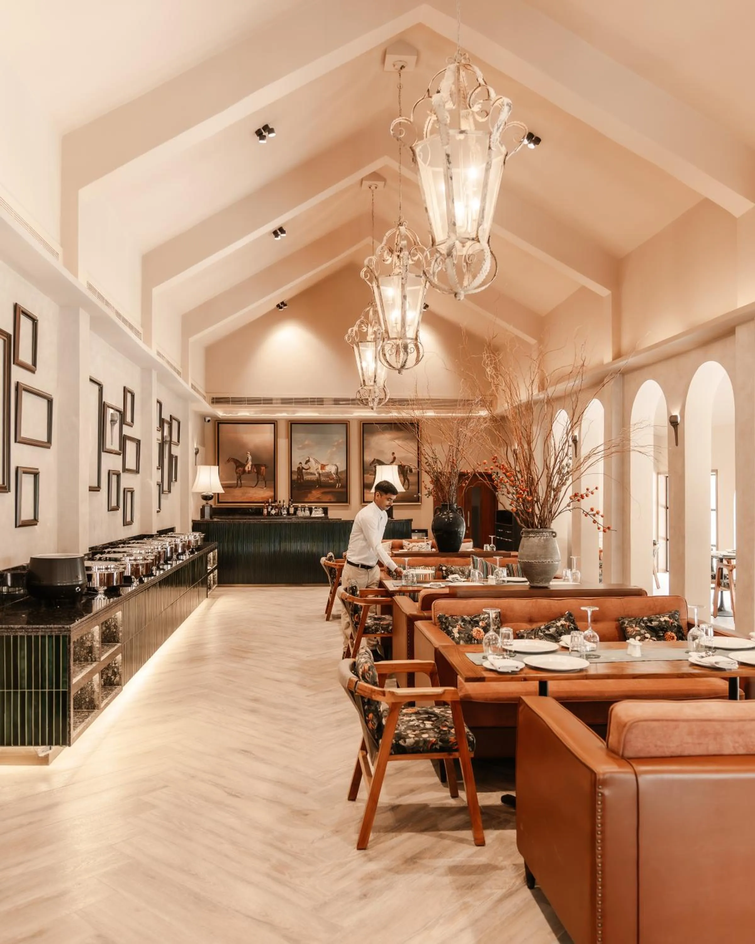 Restaurant/places to eat in Modi Estate, Meerut - AM Hotel Kollection