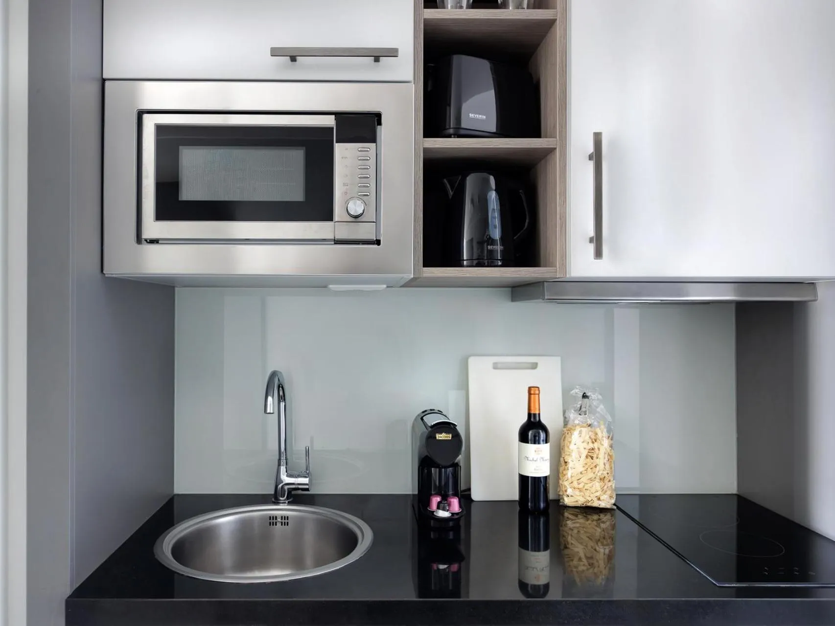 Kitchen or kitchenette in smartments Frankfurt City-Ost