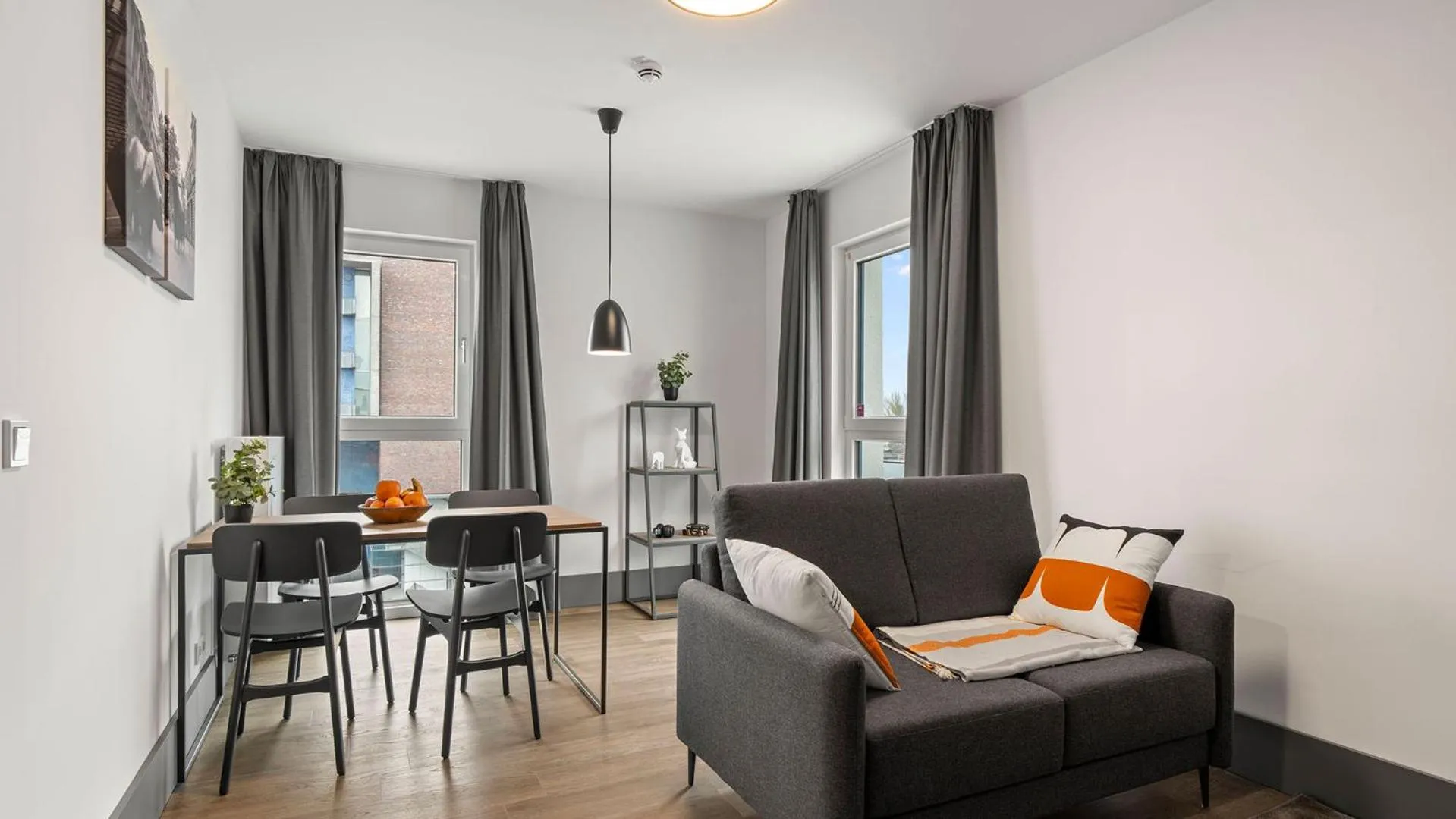 Living room in smartments Frankfurt City-Ost