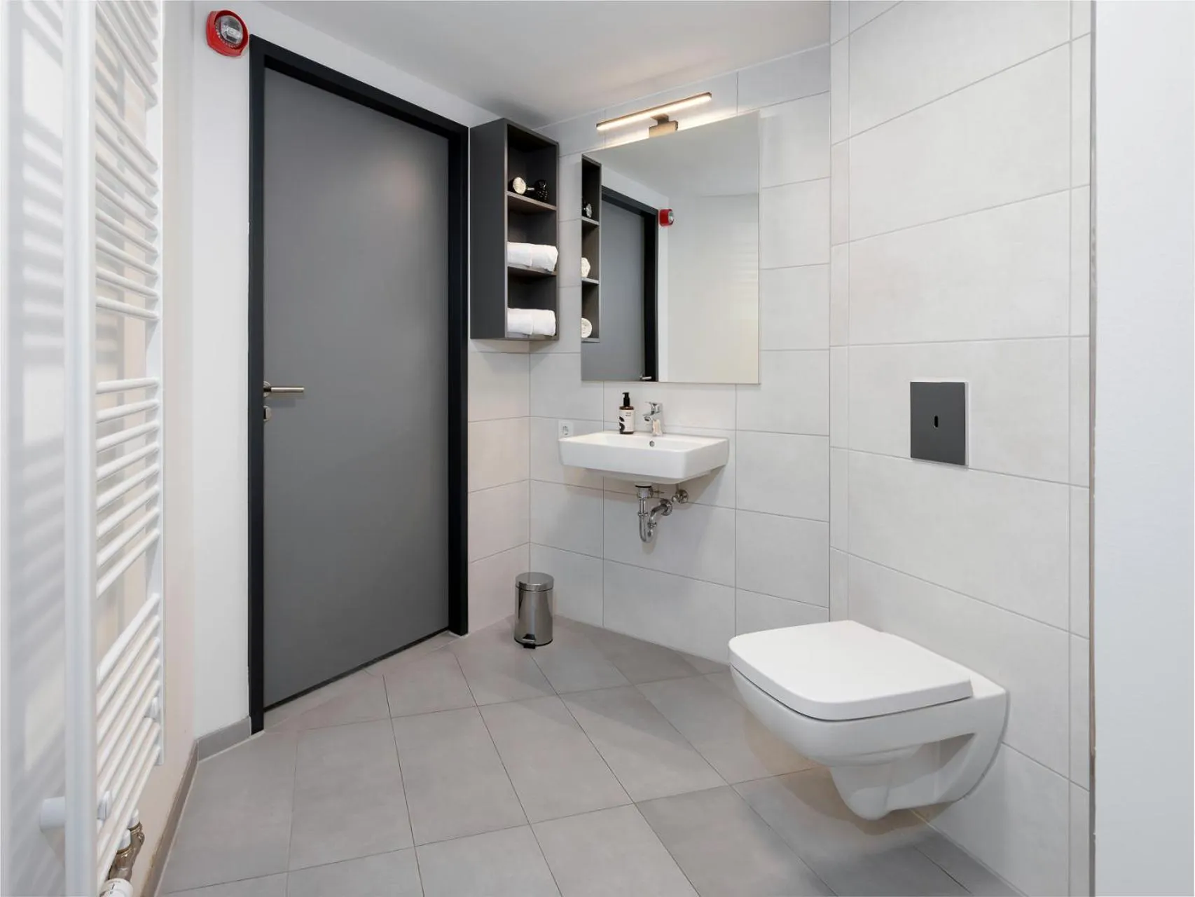 Bathroom in smartments Frankfurt City-Ost