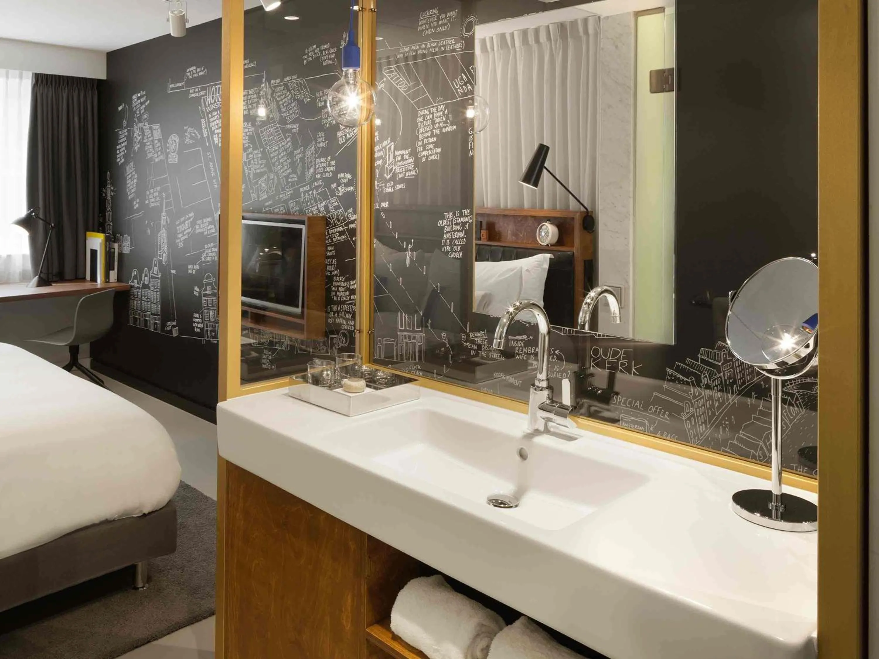 Bathroom, Bed in INK Hotel Amsterdam - MGallery Collection