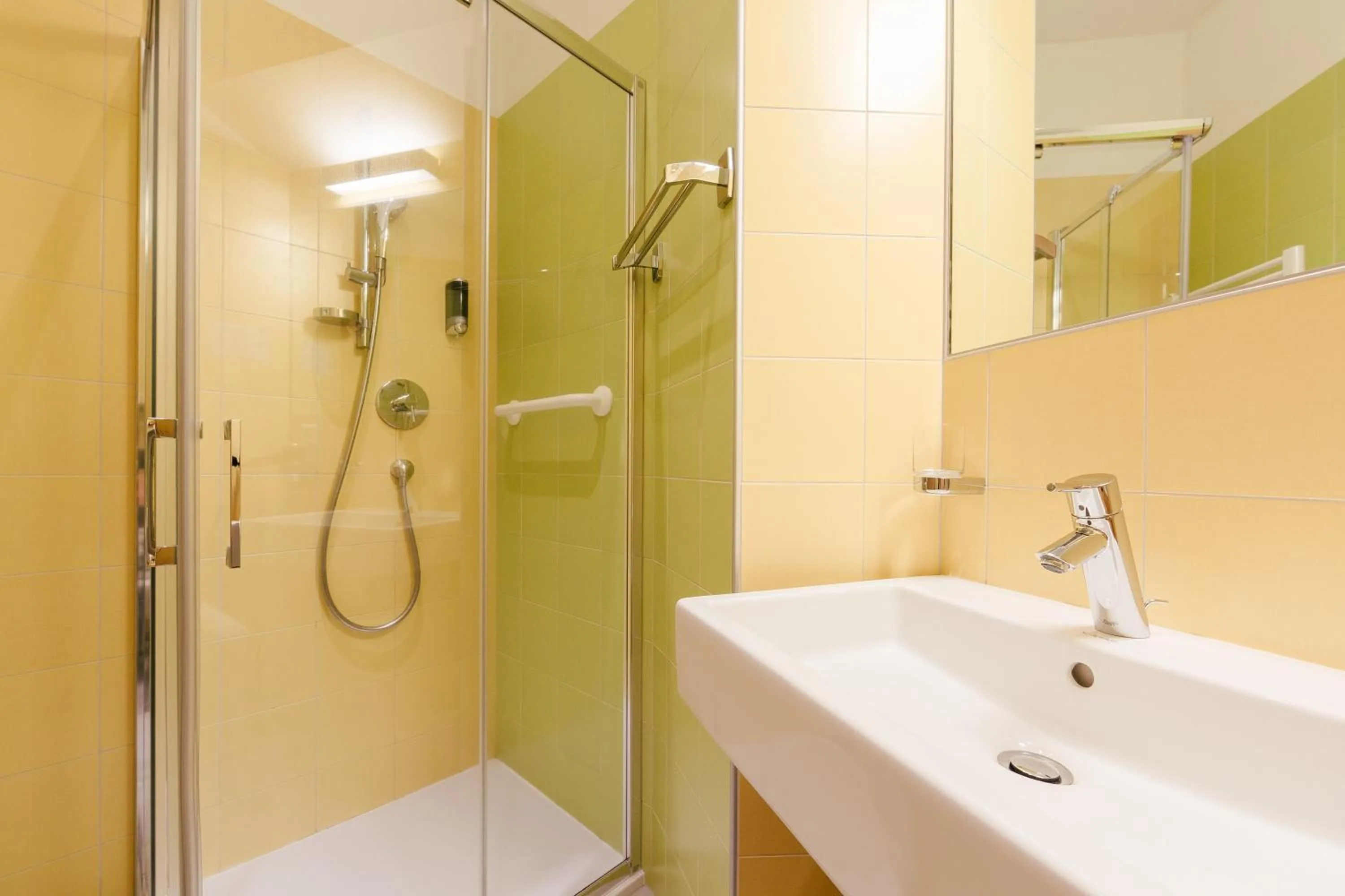 Bathroom in Gästehaus Salvatorianerinnen