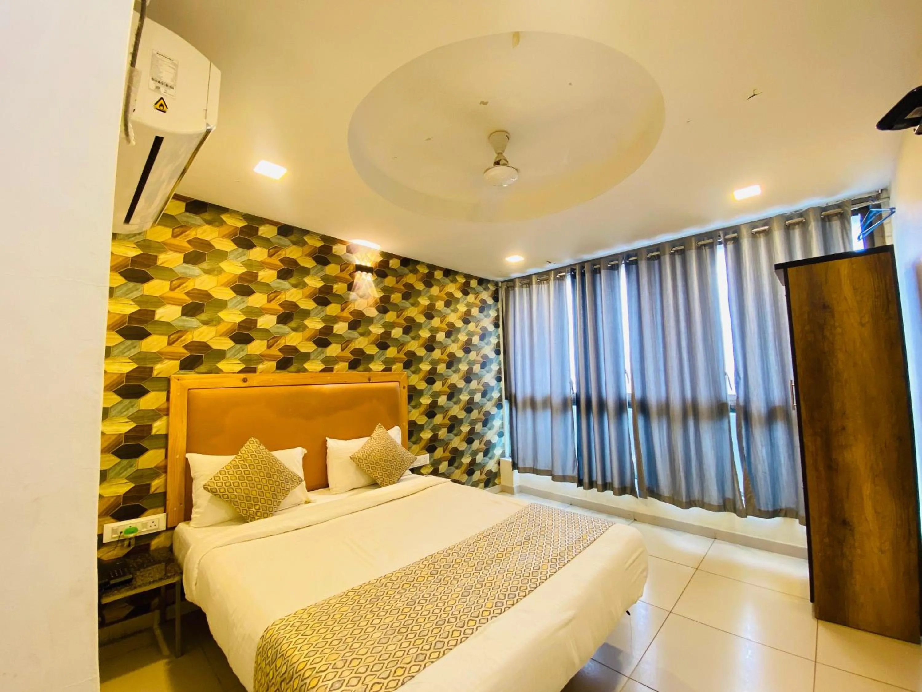 Bed in Hotel Alexa - Satellite Prahladnagar, Ahmedabad