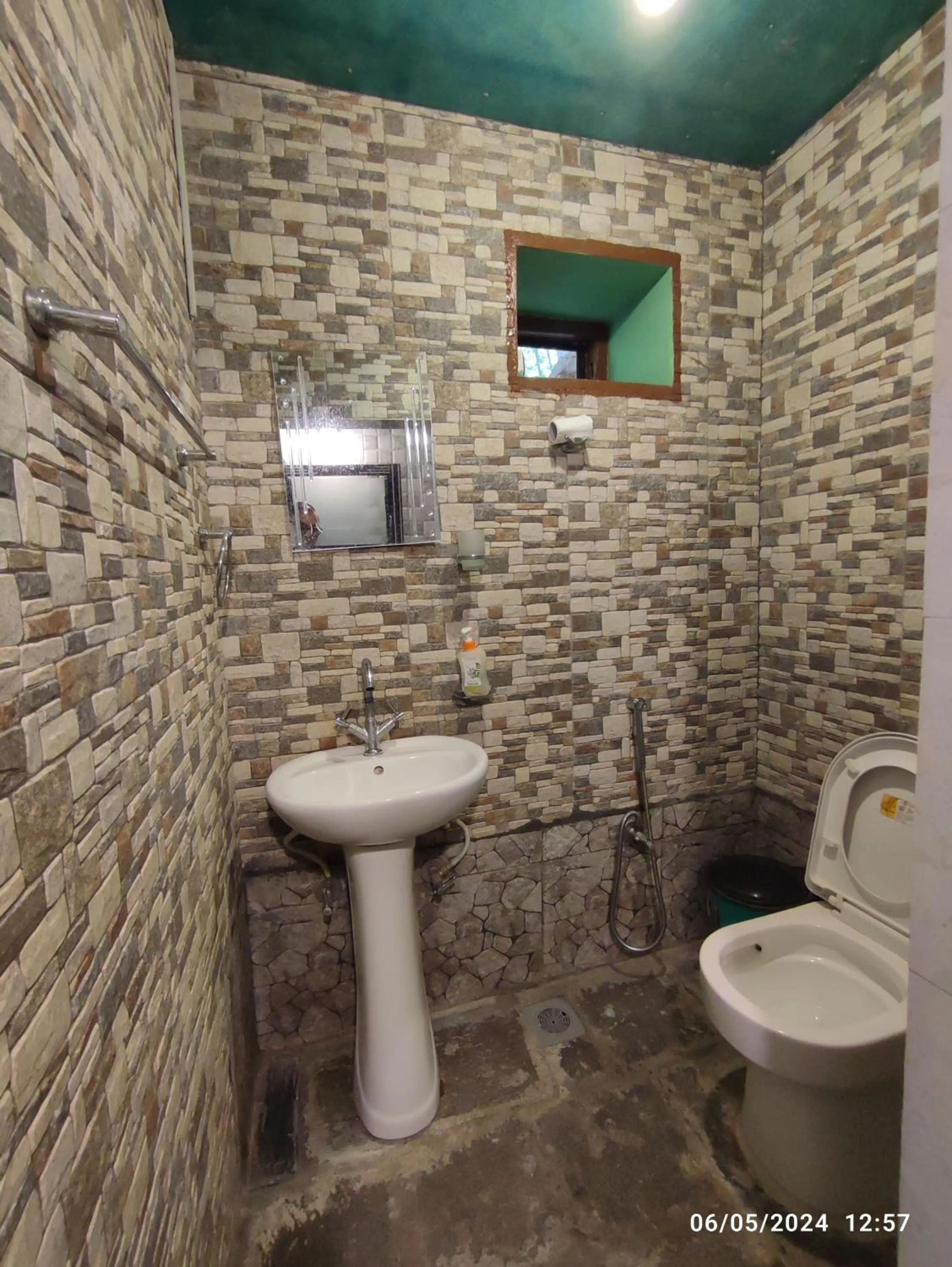 Bathroom in Hotel Mount Paradise