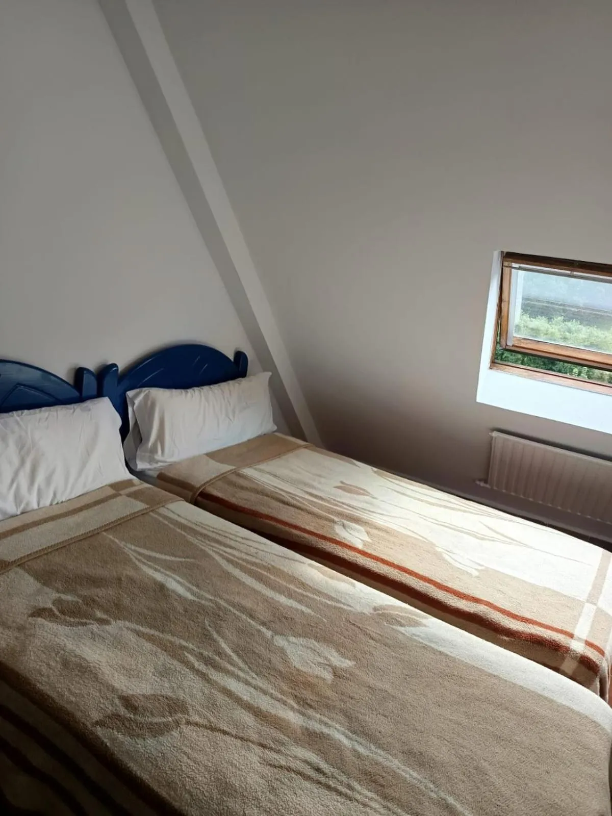 Bedroom, Bed in Hello Astur Green