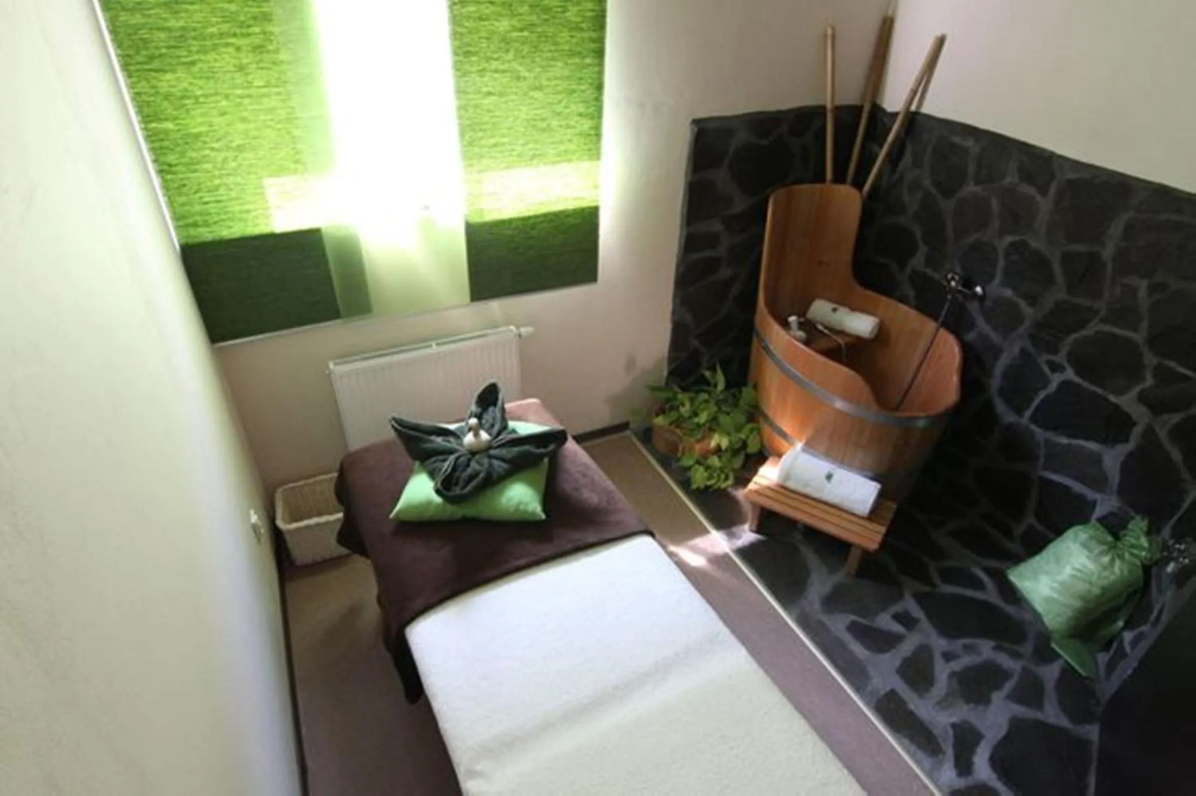 Spa and wellness centre/facilities, Bed in JBI Wellness