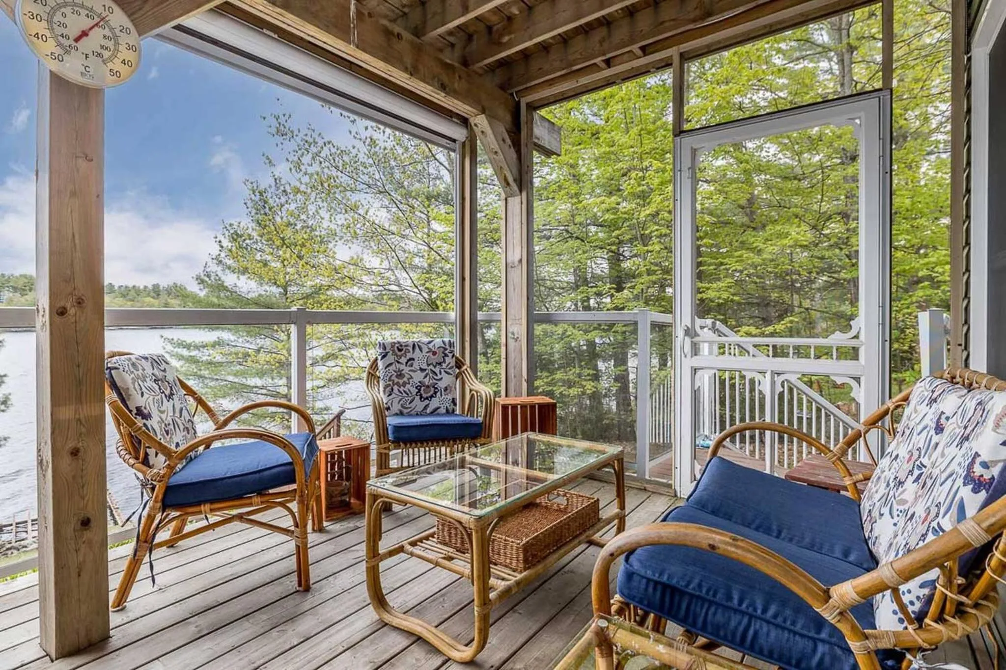 Muskoka Lakeshore Cottage Bliss