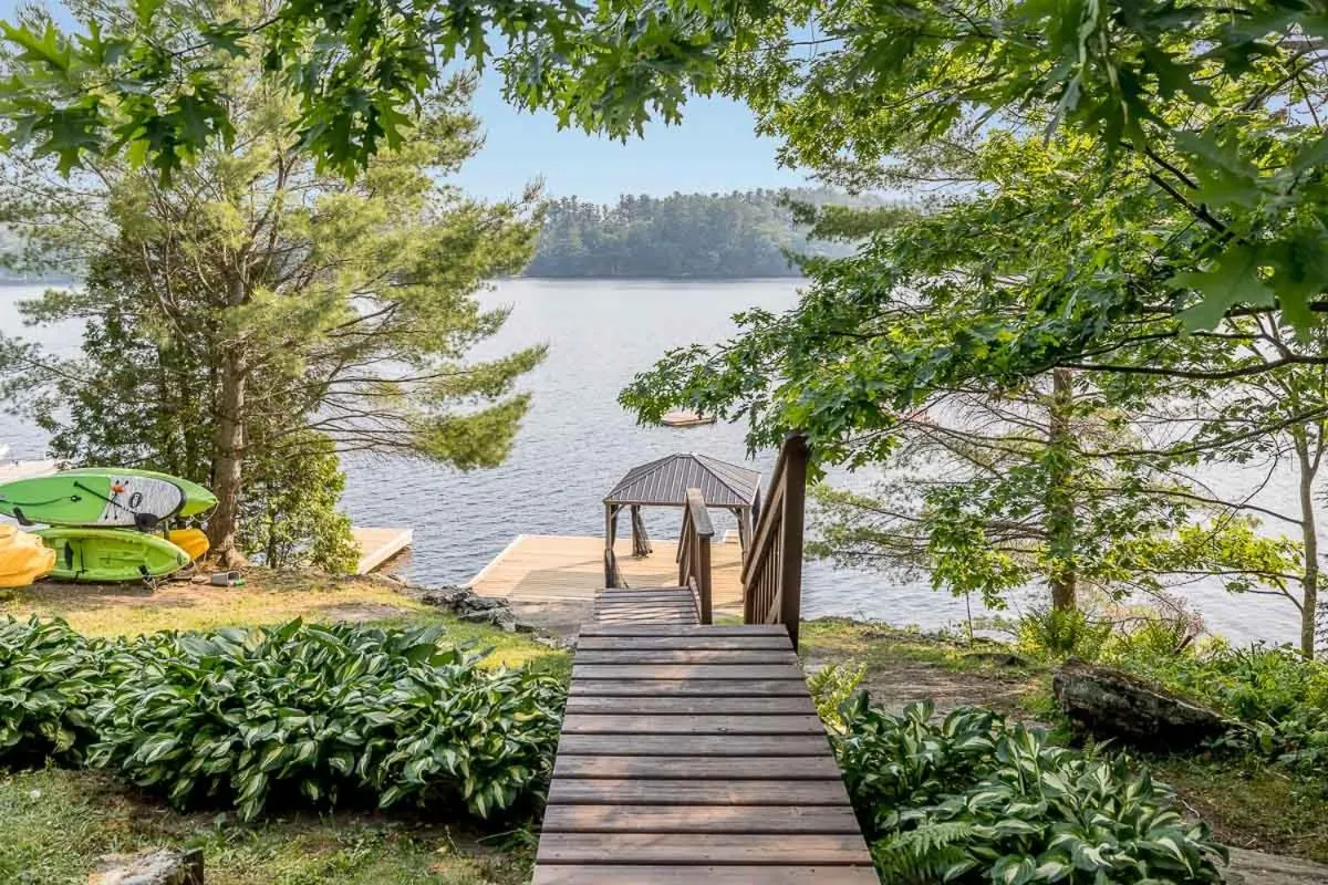 Muskoka Lakeshore Cottage Bliss