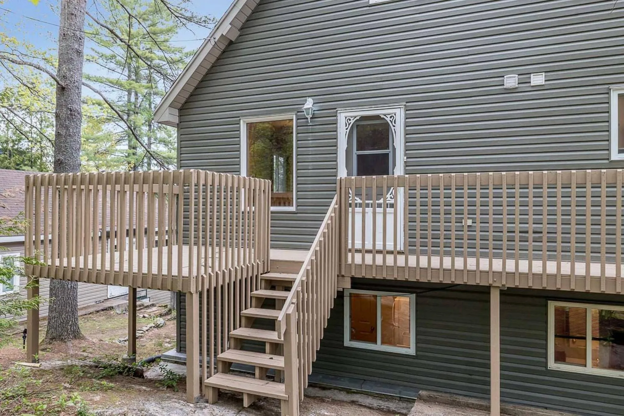 Muskoka Lakeshore Cottage Bliss