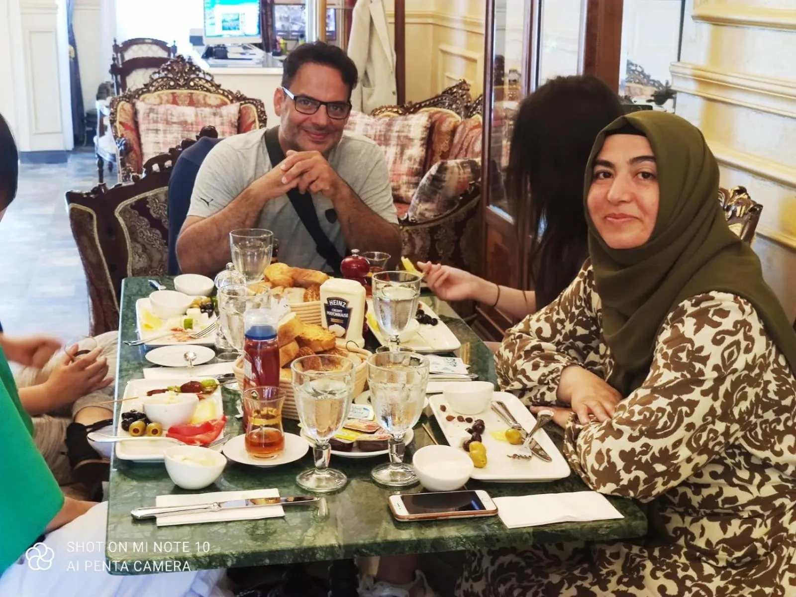 Restaurant/places to eat in Solomon's Mansion Hotel Istanbul