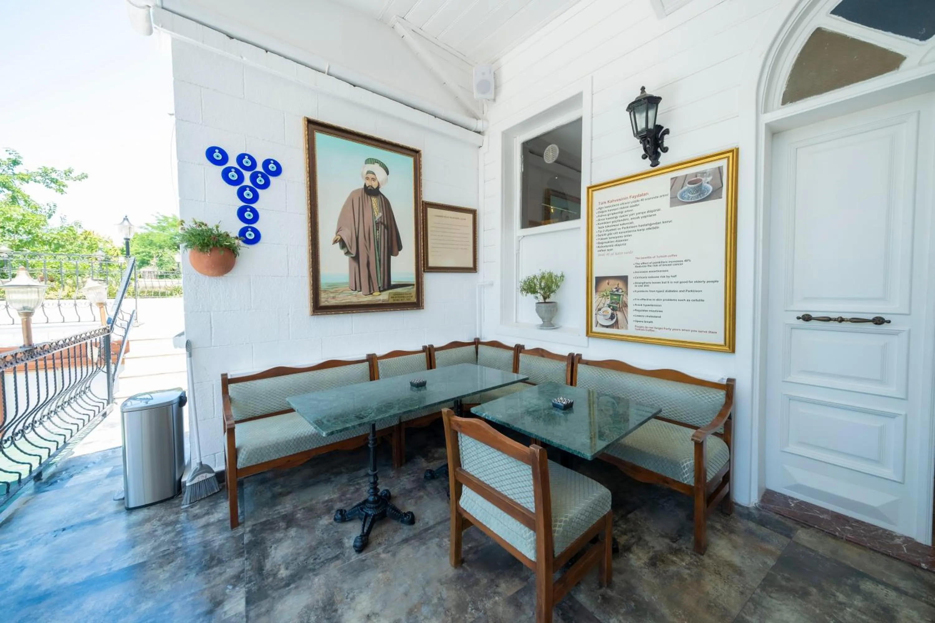 Garden in Solomon's Mansion Hotel Istanbul