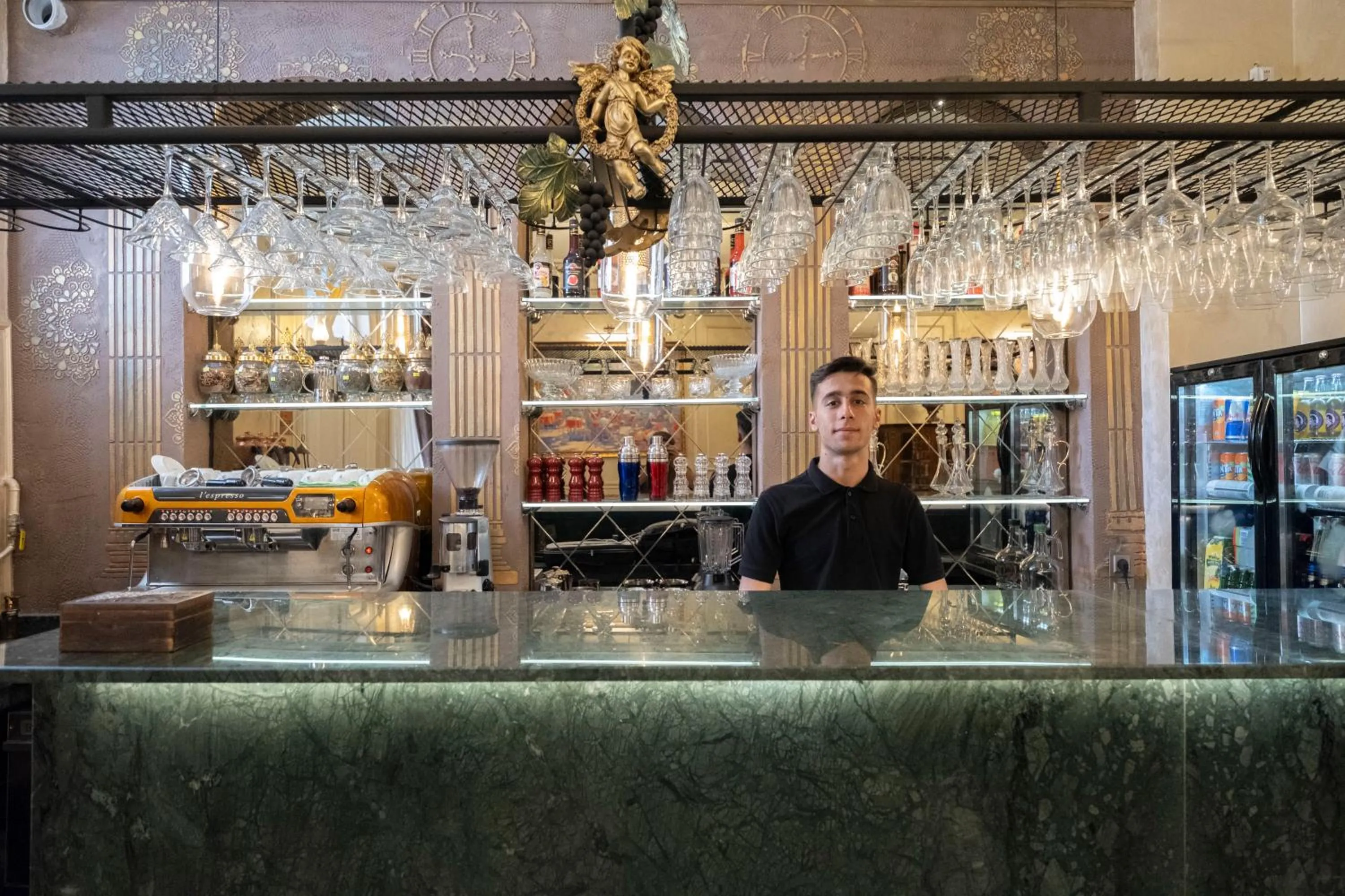 Restaurant/places to eat in Solomon's Mansion Hotel Istanbul