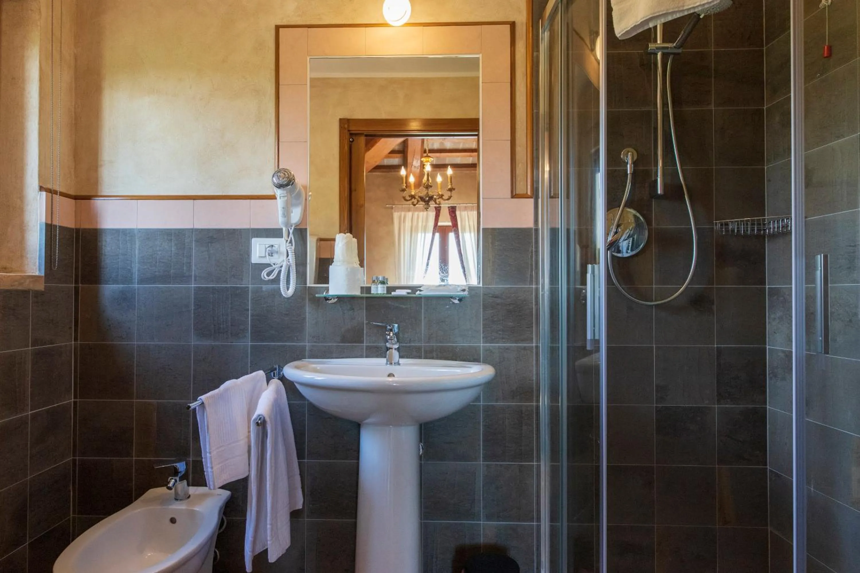 Property building in Locanda di Montegiove