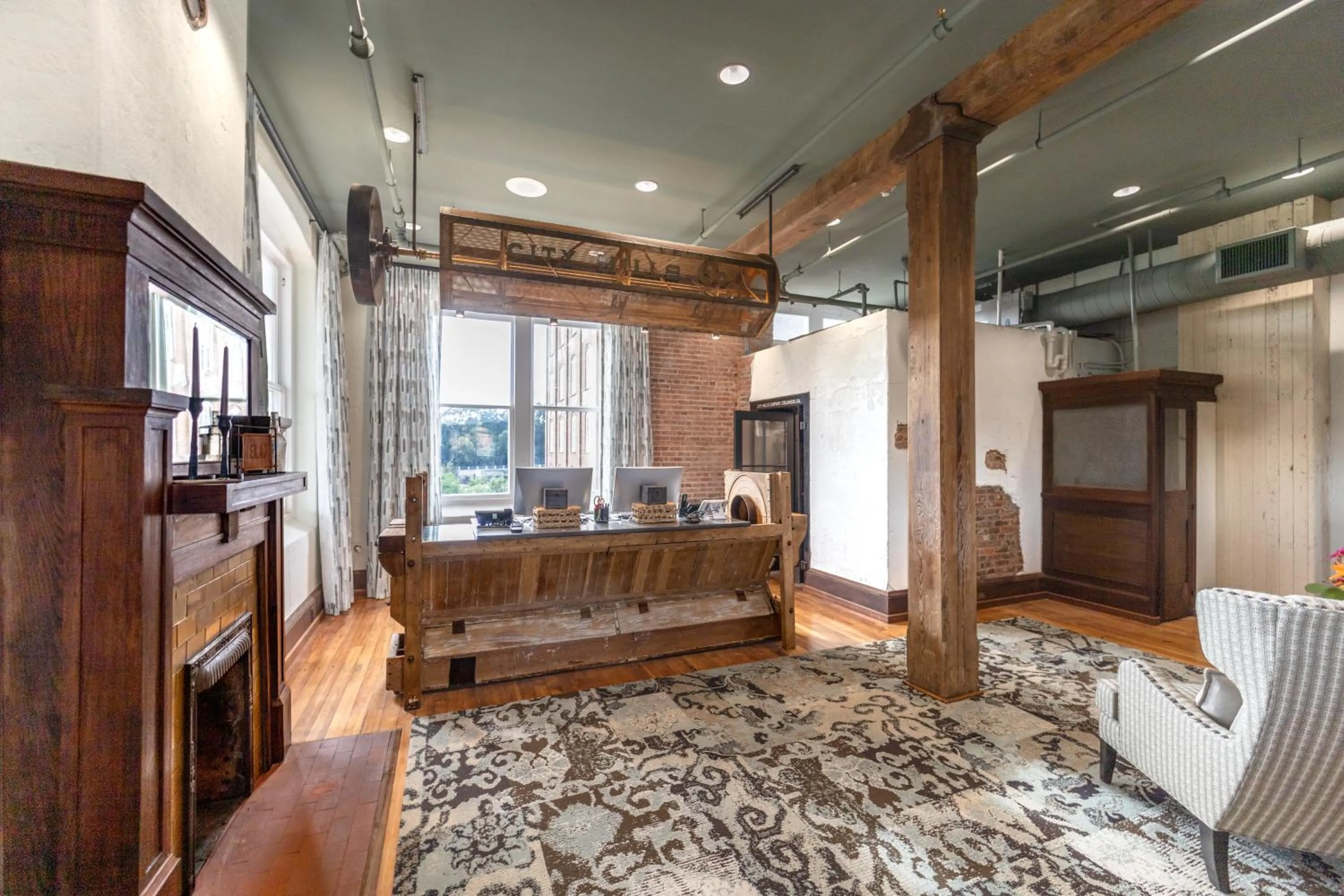 Lobby or reception in City Mills Hotel