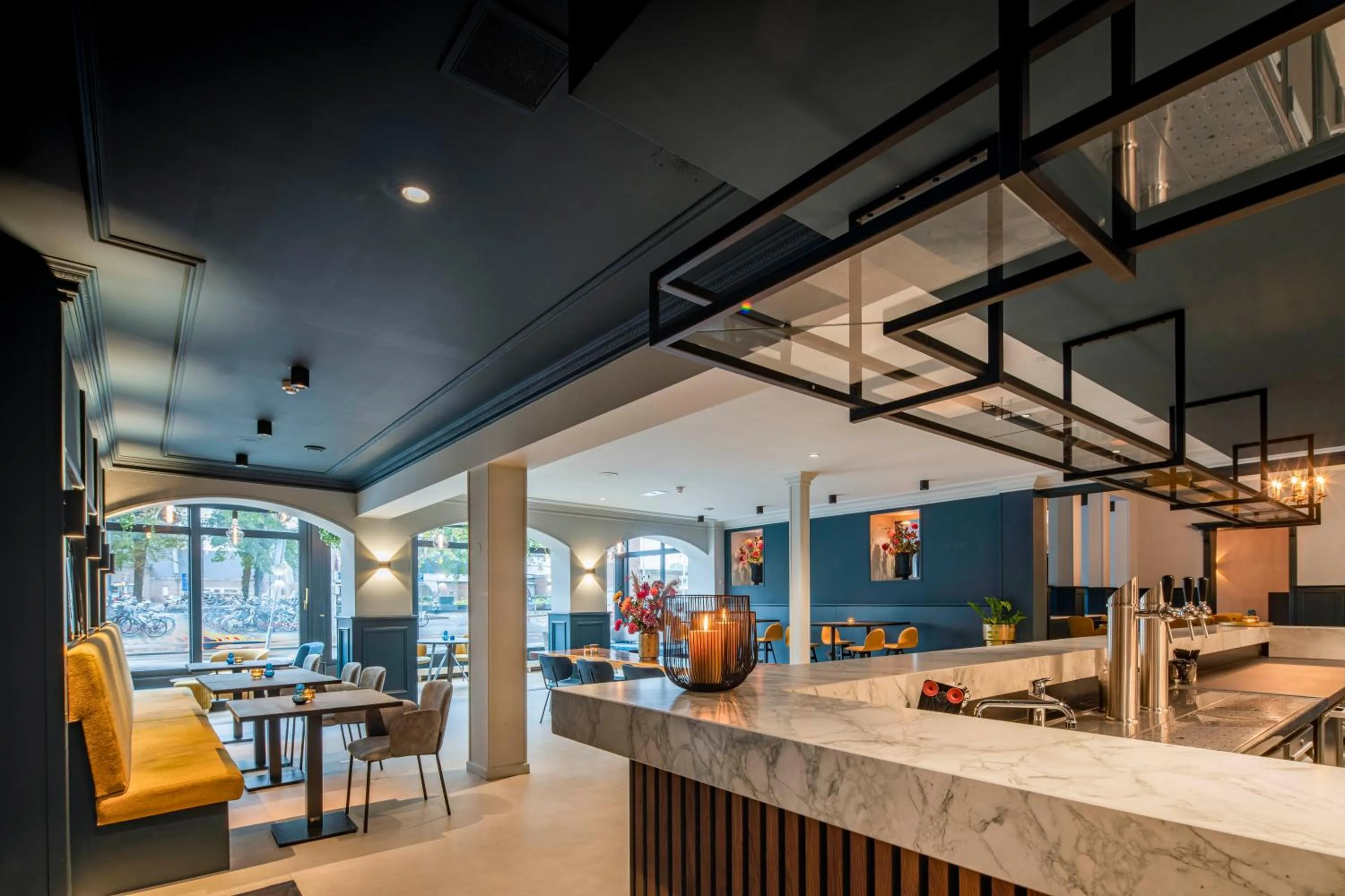 Lounge or bar in The Rosendale