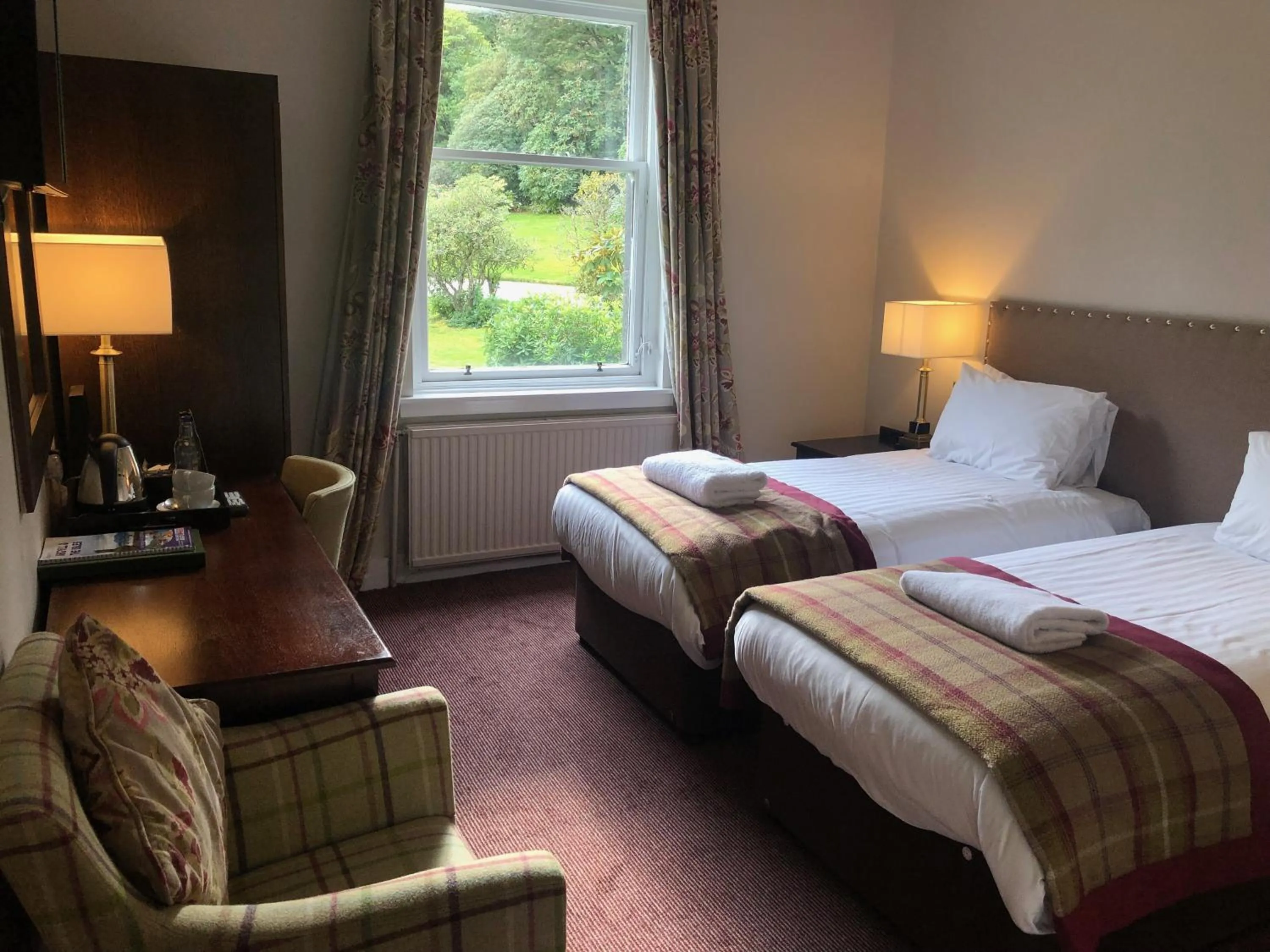 Bedroom, Bed in Stonefield Castle Hotel ‘A Bespoke Hotel’